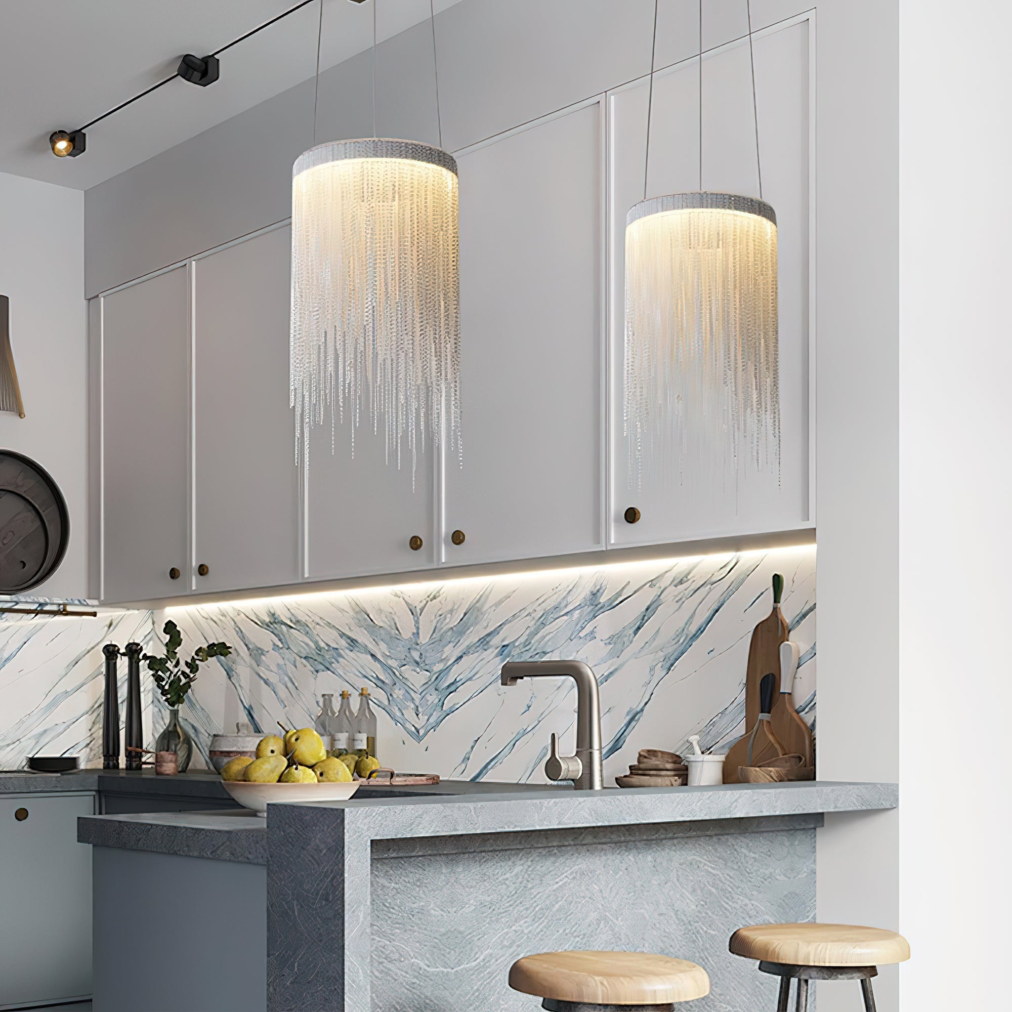 Aluminum Chain Tassel Pendant Light - Blowlighting