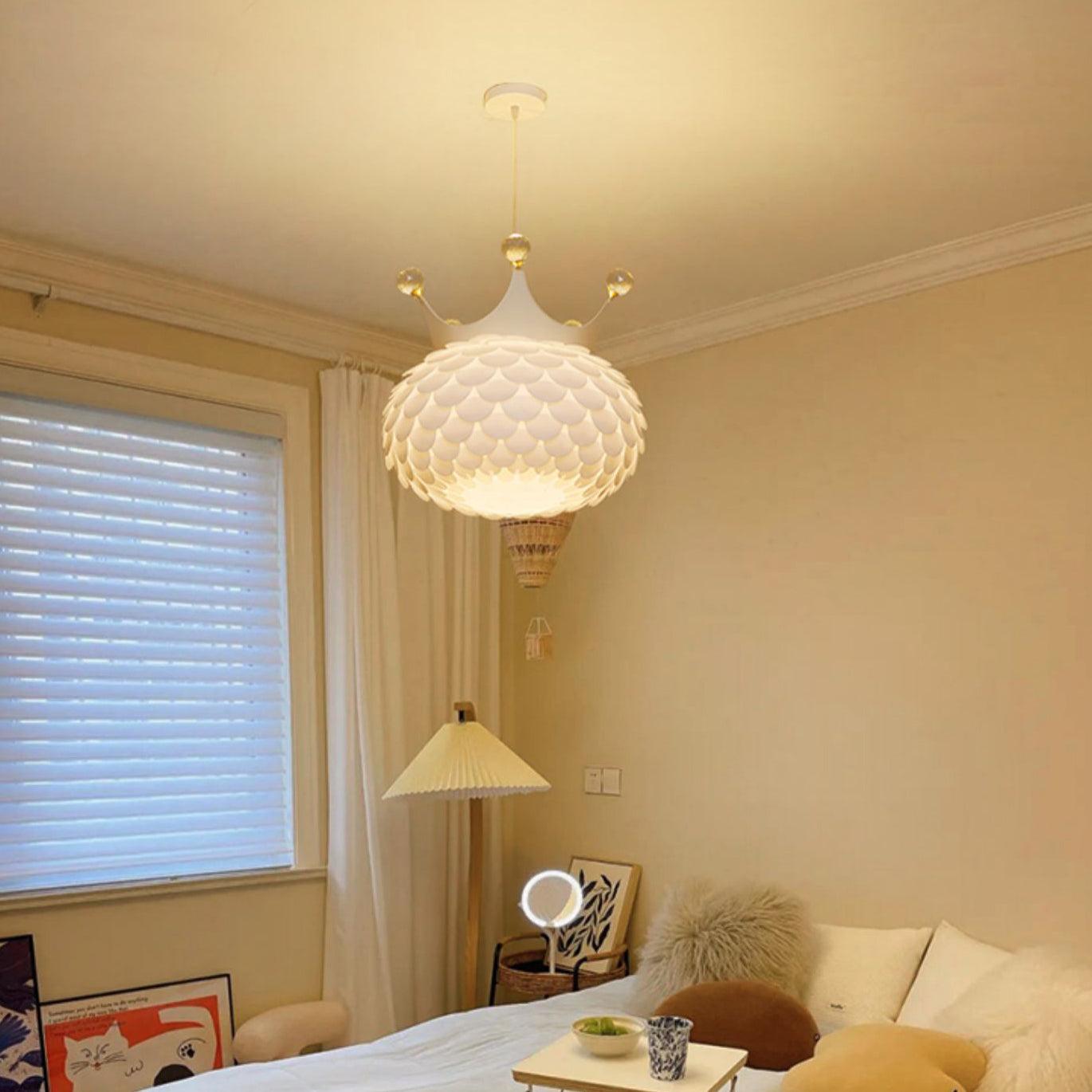 Aluvia Crown Pendant Lamp - Blowlighting