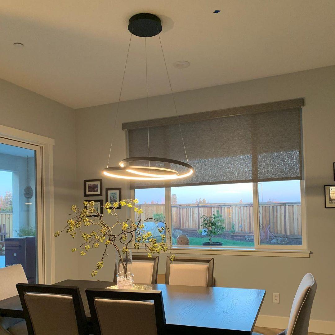 Ampersand Chandelier - Blowlighting