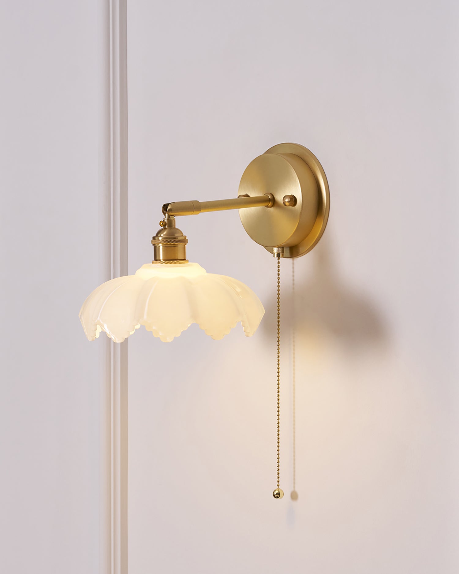 Lotus Rotatable Wall Lamp - Blowlighting