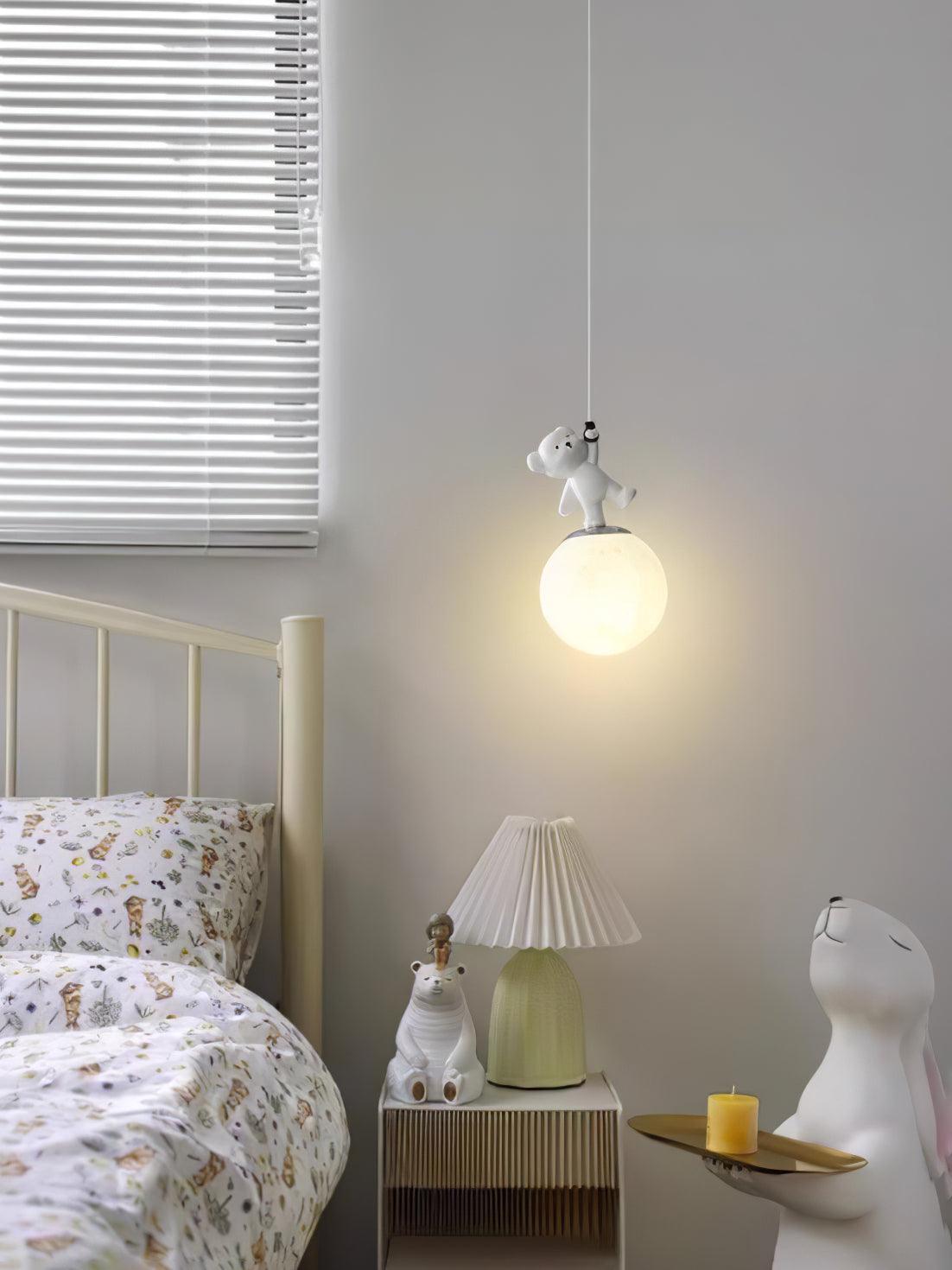 Animal And Moon Pendant Light - Blowlighting
