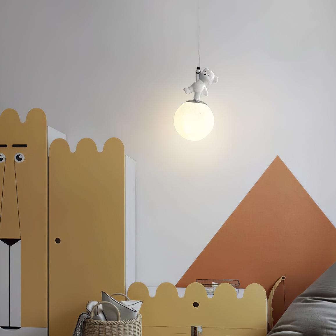 Animal And Moon Pendant Light - Blowlighting