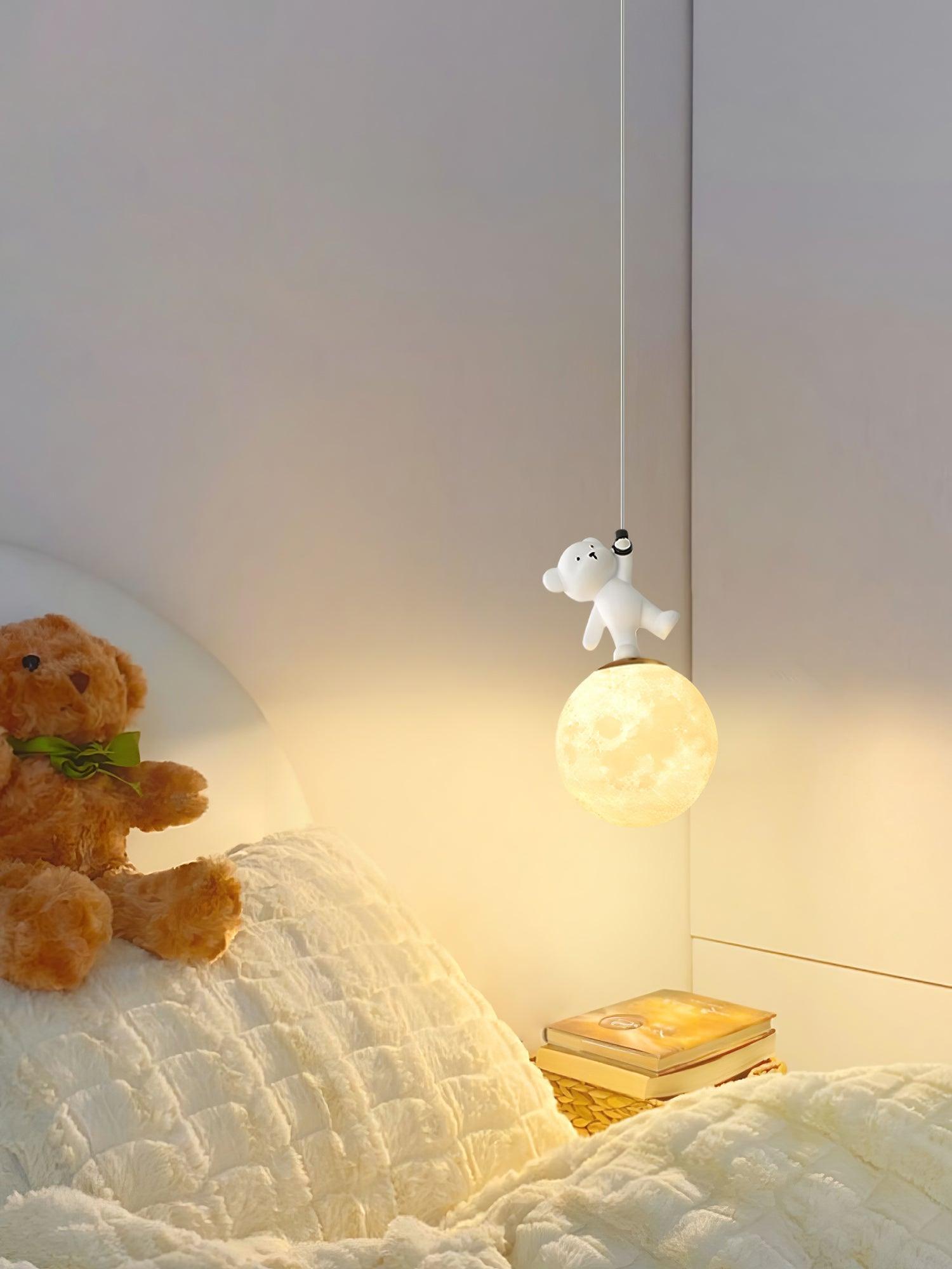 Animal And Moon Pendant Light - Blowlighting
