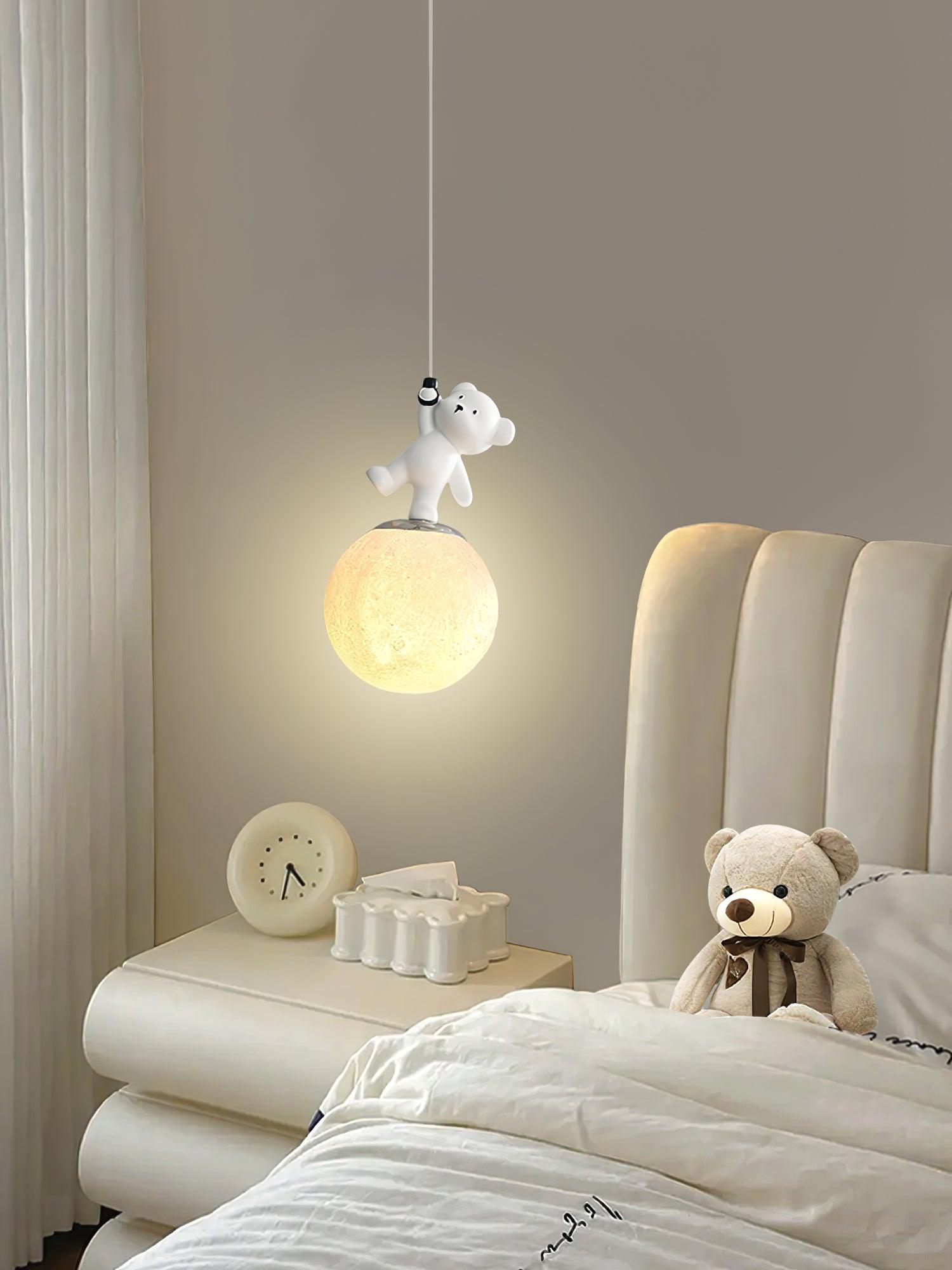 Animal And Moon Pendant Light - Blowlighting