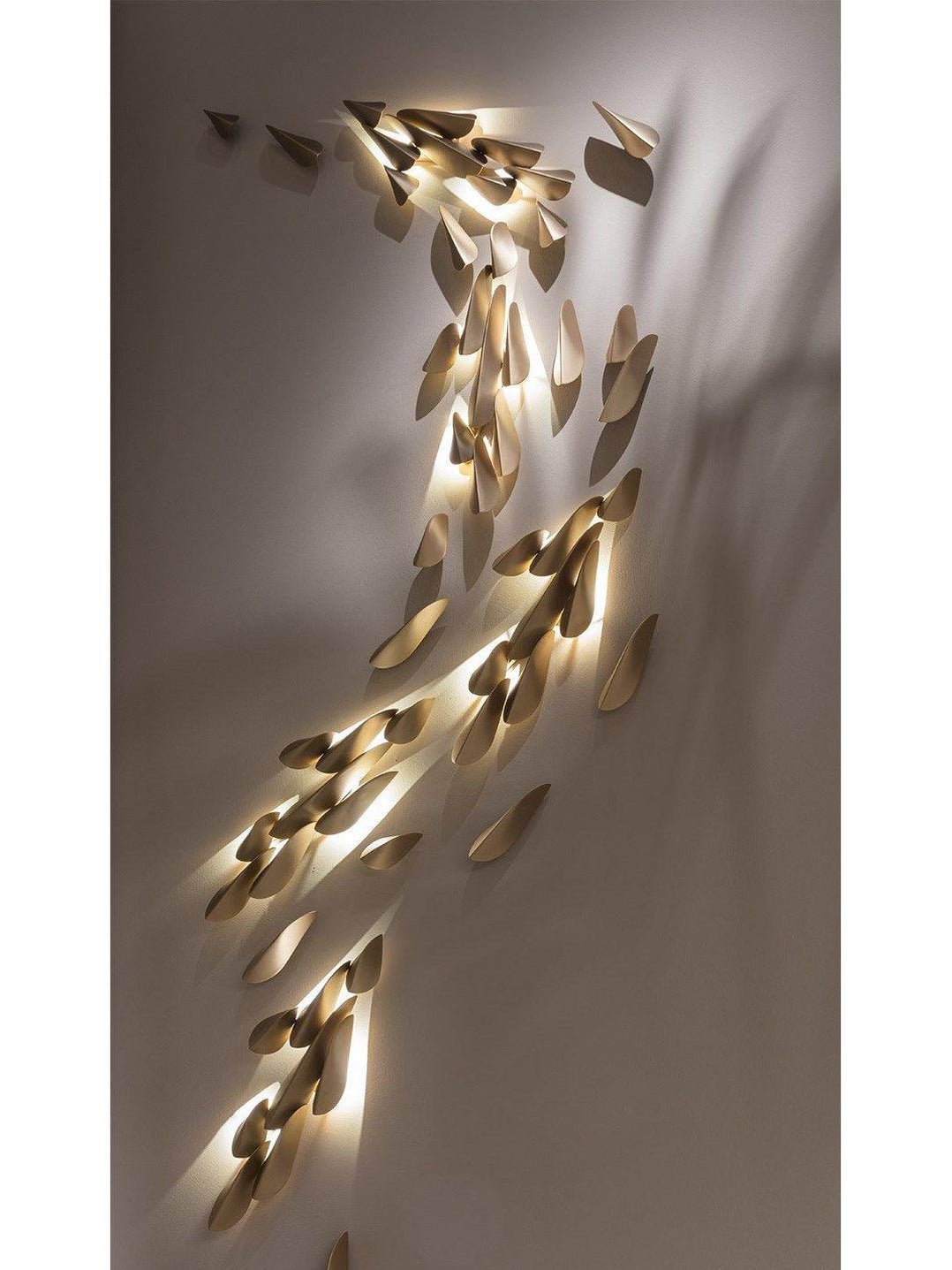 Avynis Abstract Brass Wall Light - Blowlighting