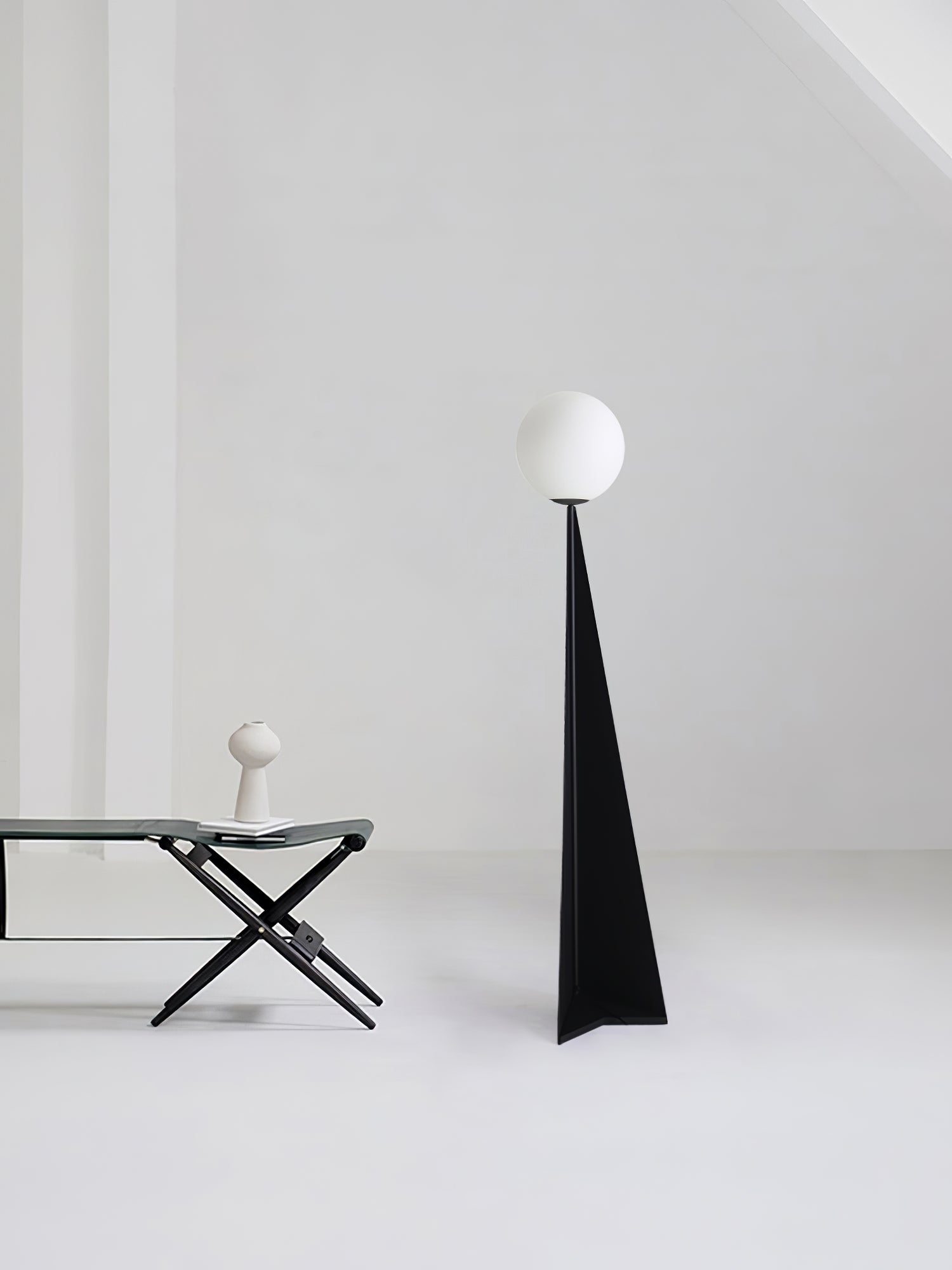 Apex Sphere Floor Lamp - Blowlighting