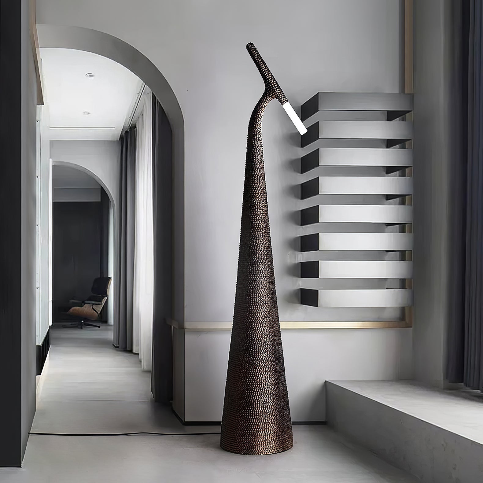 Sysolyra Textured Resin Floor Lamp - Blowlighting