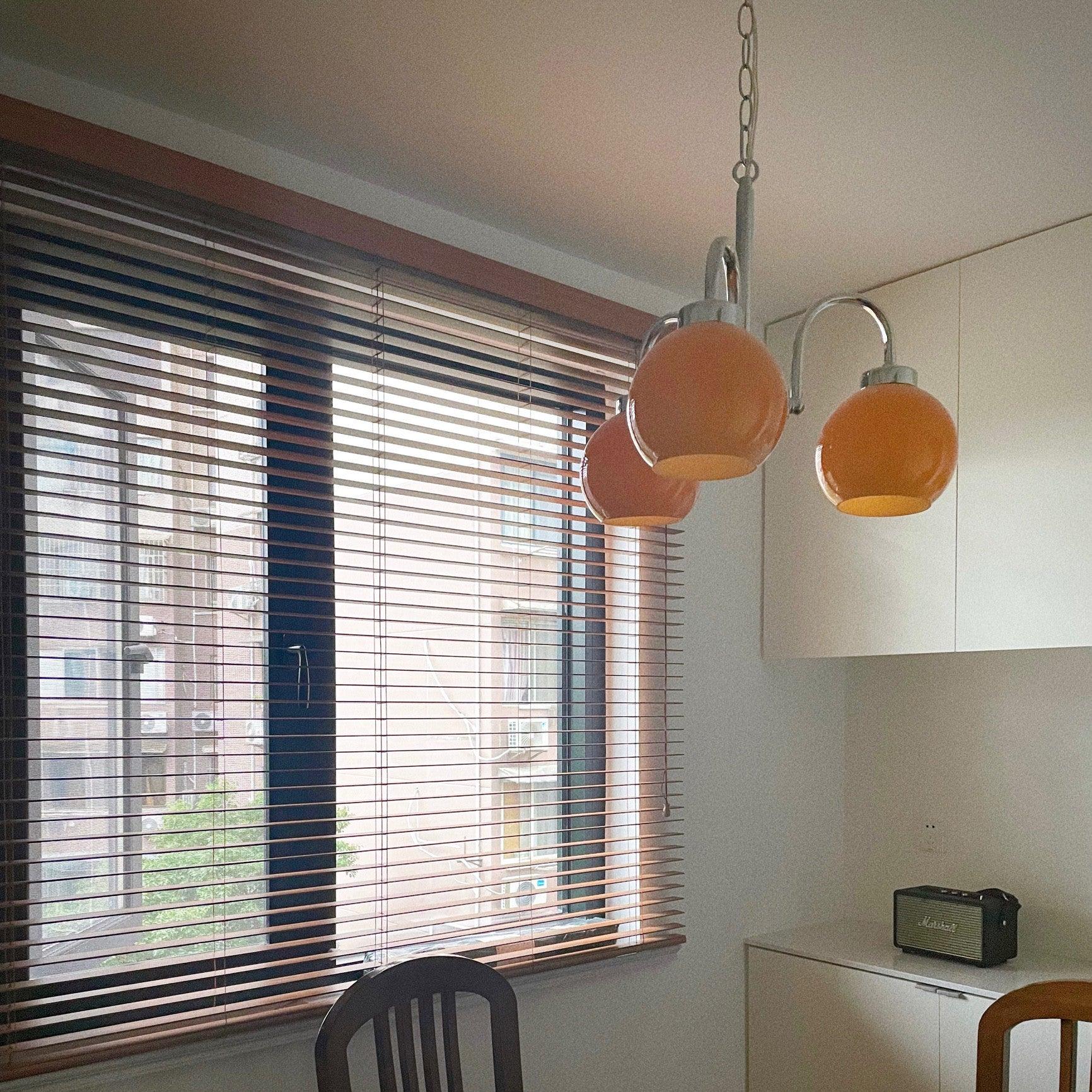 Loa Chandeliers - Blowlighting