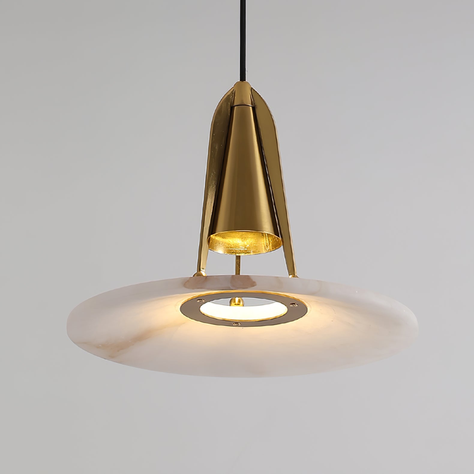 Zothayra Conical Pendant Light - Blowlighting
