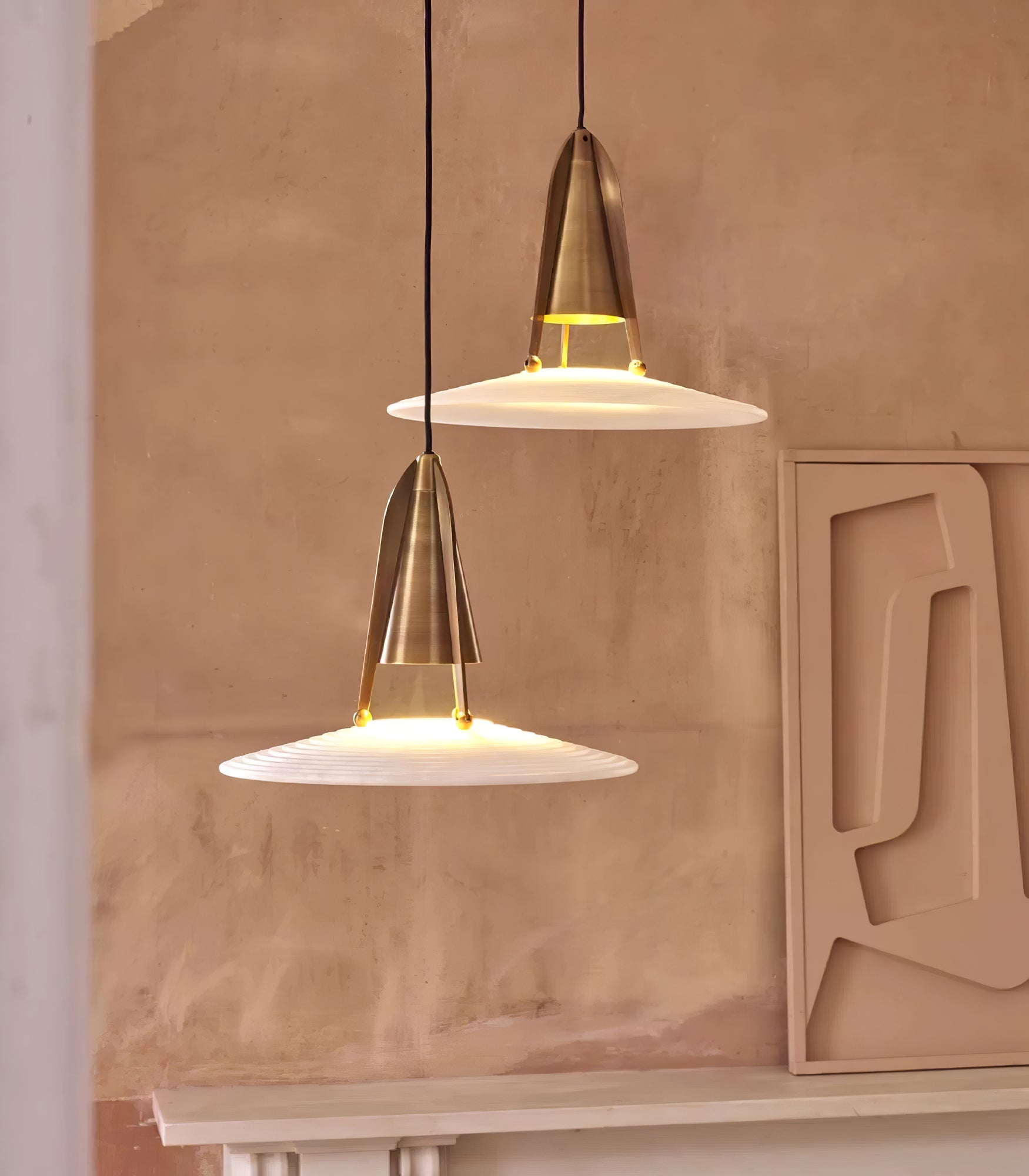 Zothayra Conical Pendant Light - Blowlighting