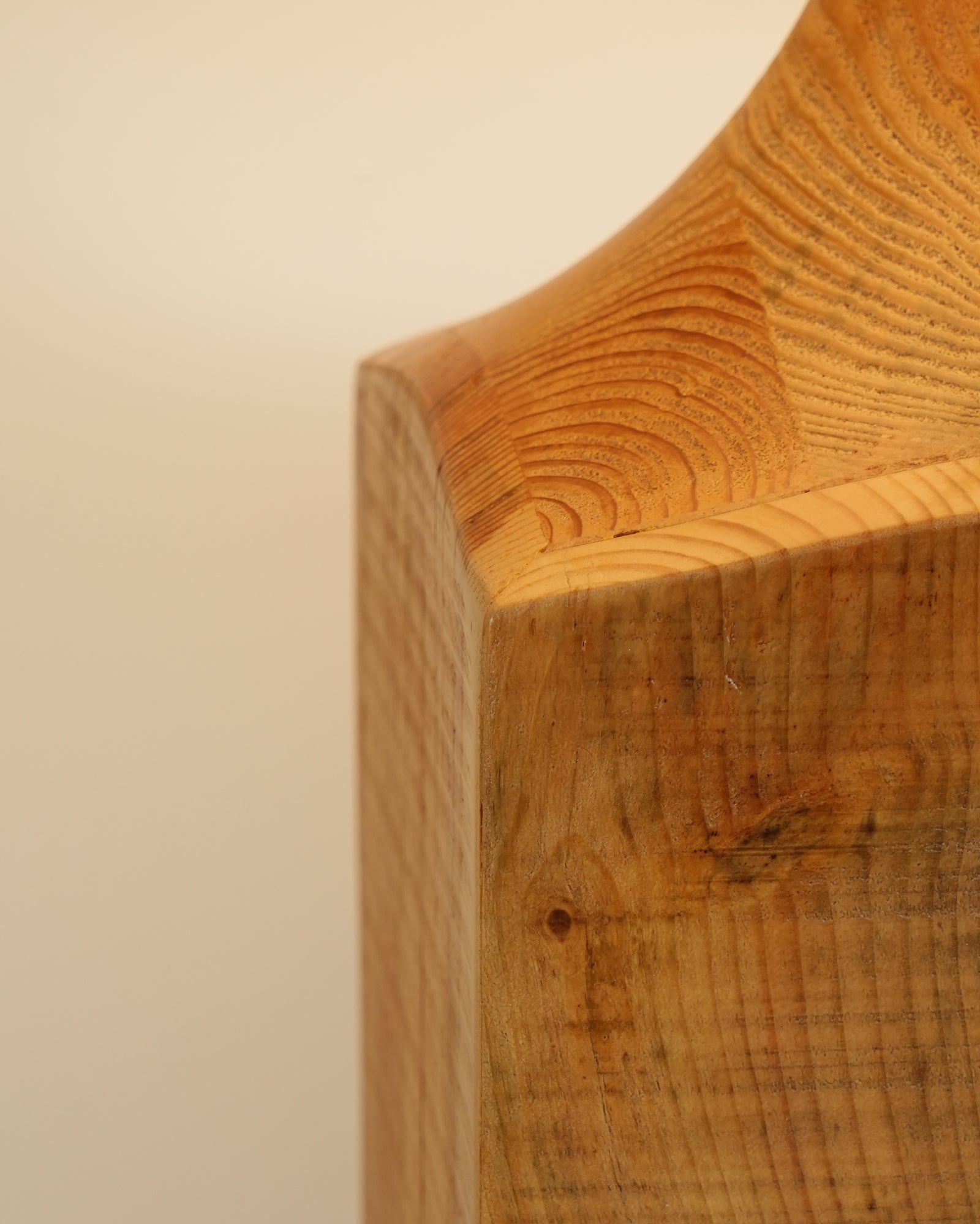 Rustica Timber Column Floor Lamp - Blowlighting