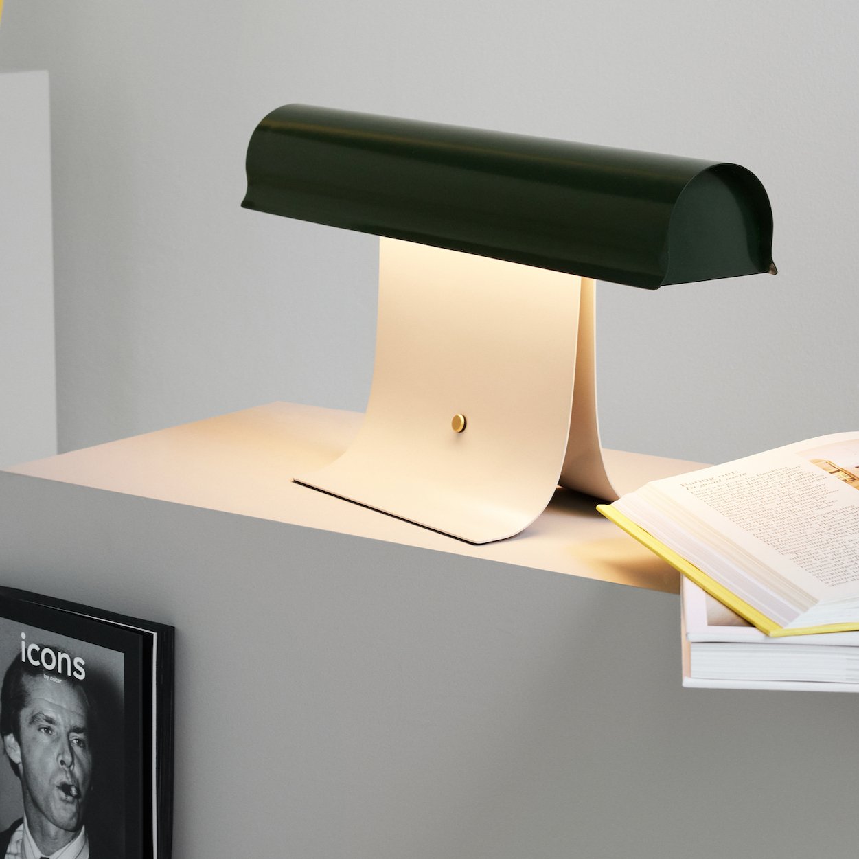 Archive Table Lamp - Blowlighting