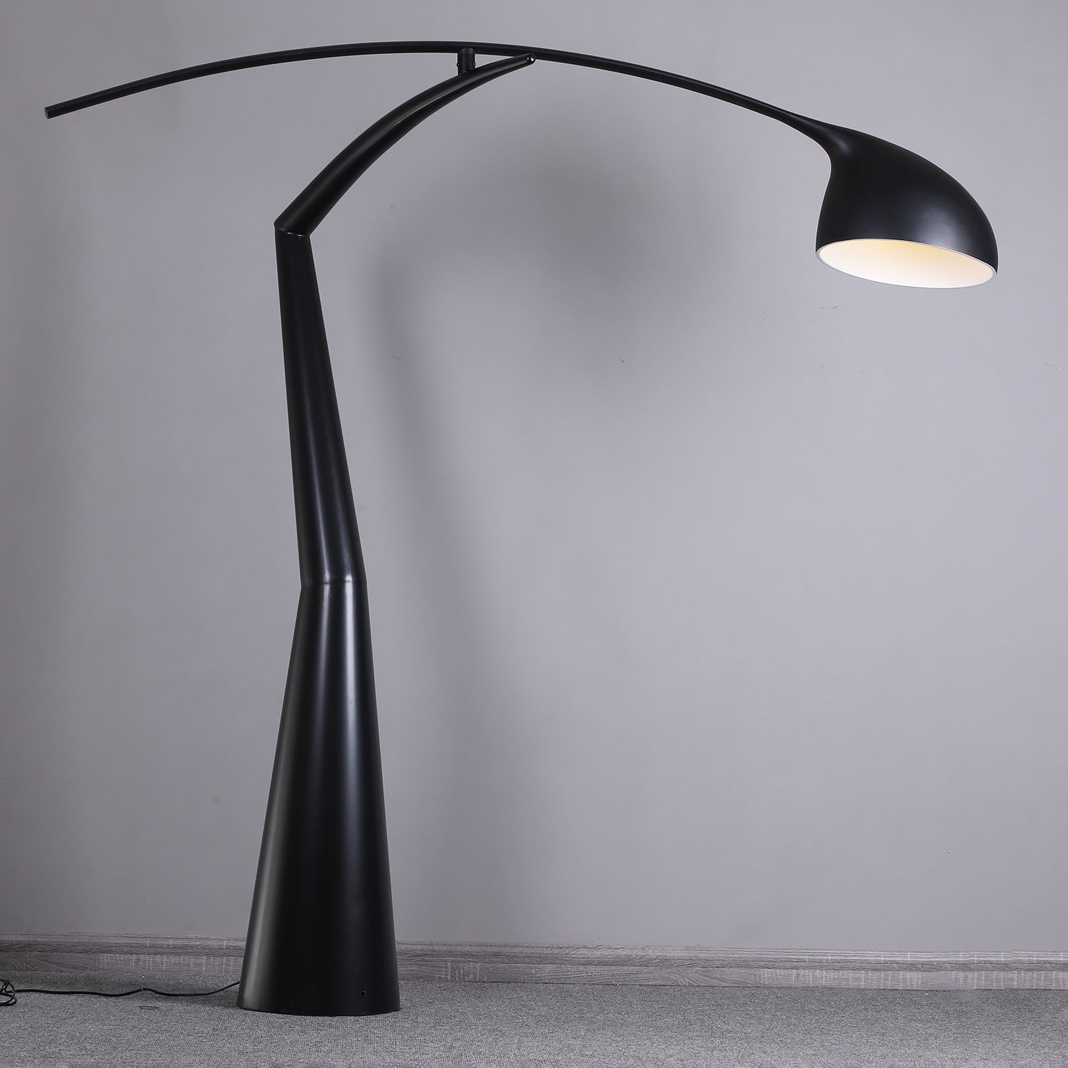 Arden Sculpture Floor Lamp - Blowlighting