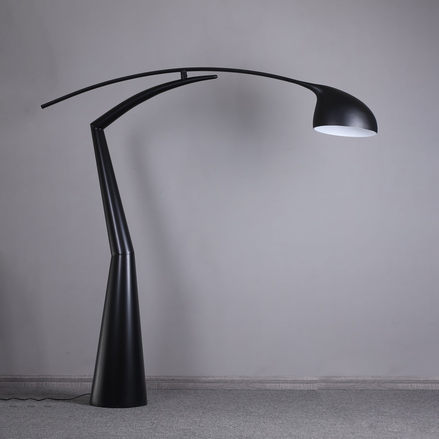 Arden Sculpture Floor Lamp - Blowlighting