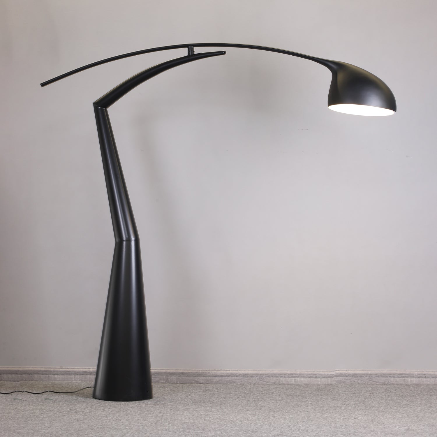 Arden Sculpture Floor Lamp - Blowlighting
