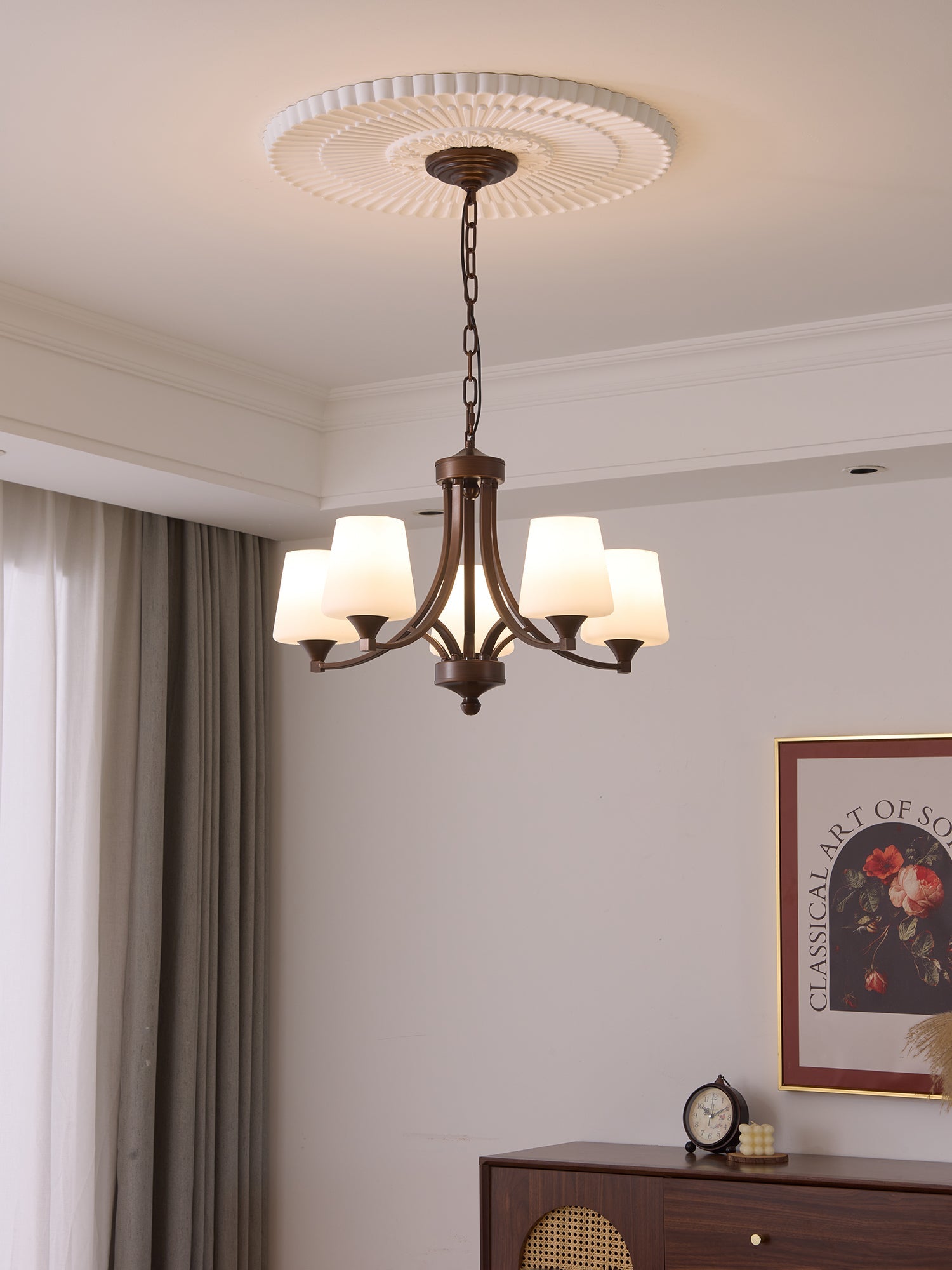 Ardena Classic Chandelier - Blowlighting