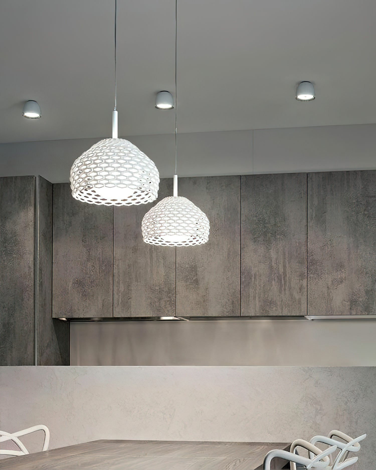 Armadillo Pendant Lamp - Blowlighting