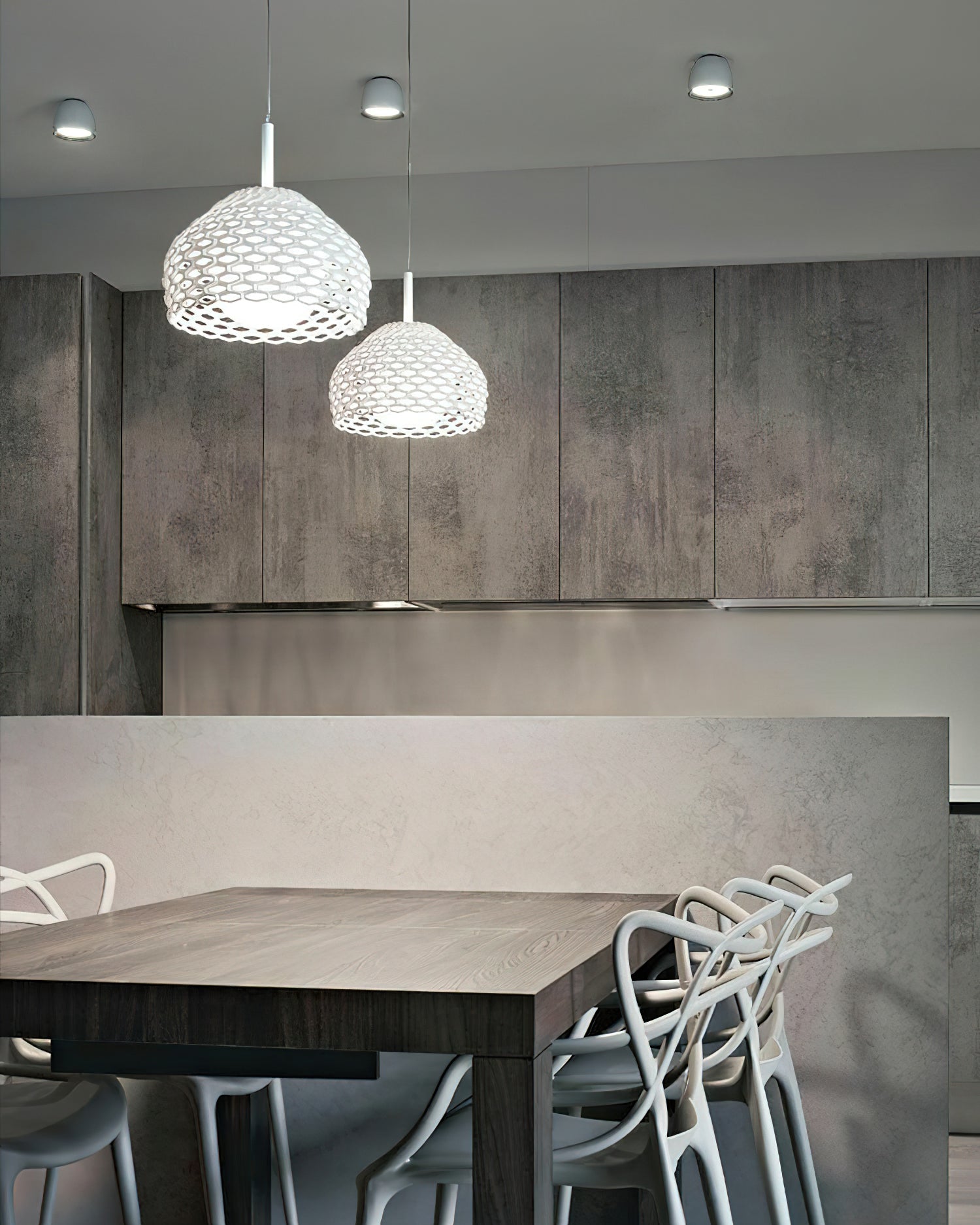 Armadillo Pendant Lamp - Blowlighting