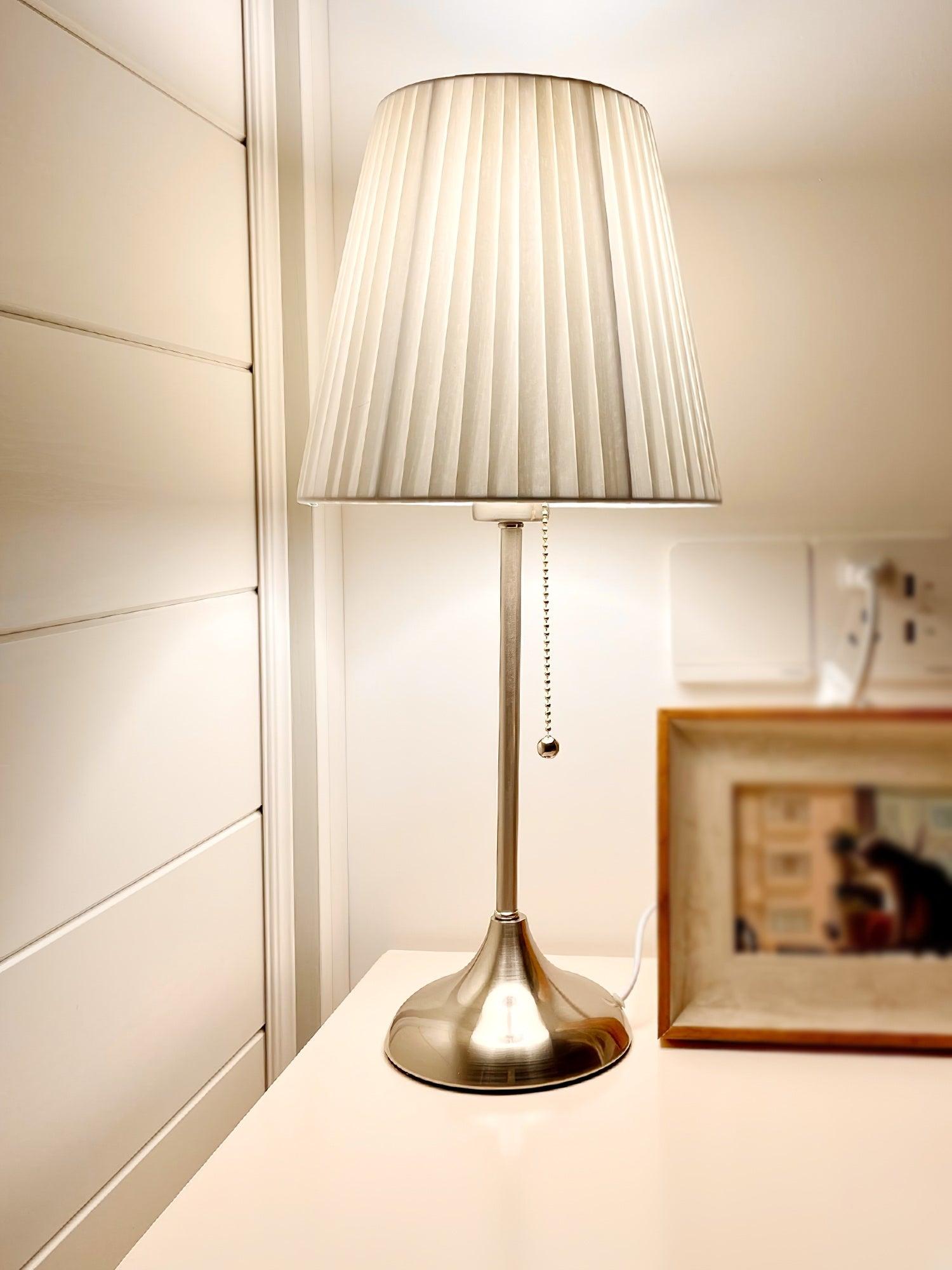 Arstid Table Lamp - Blowlighting