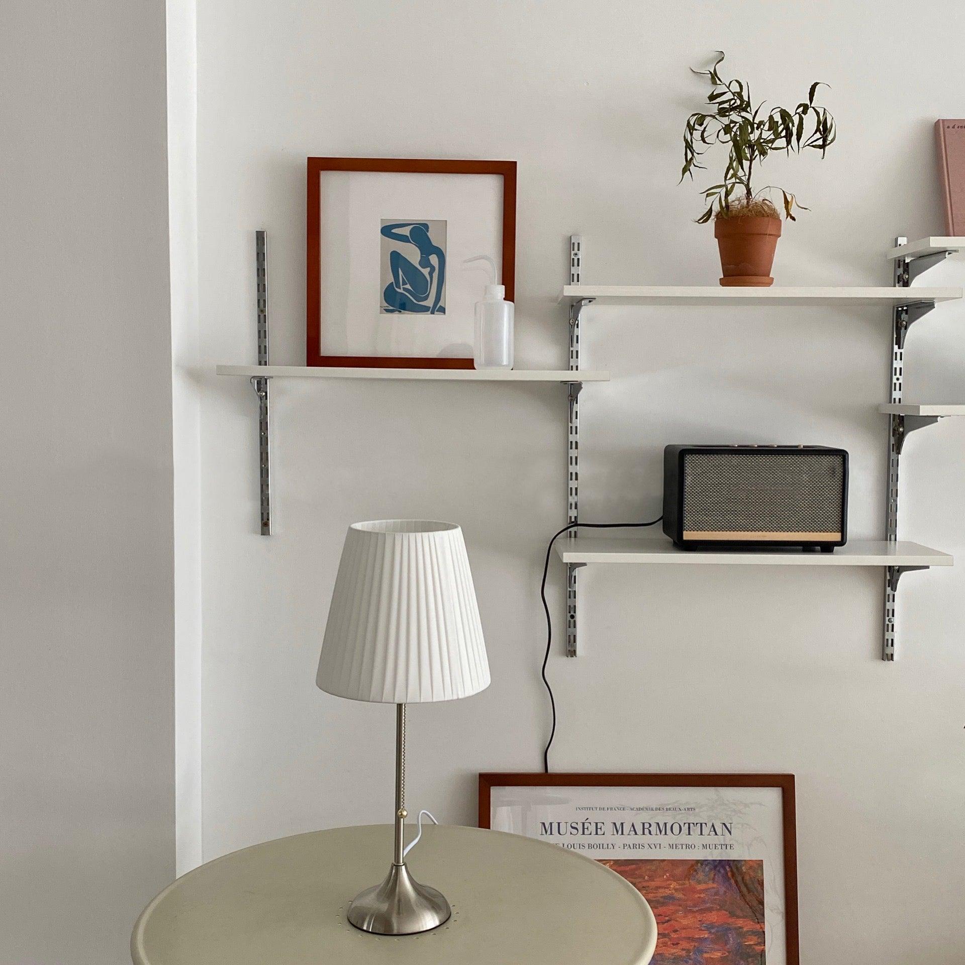 Arstid Table Lamp - Blowlighting