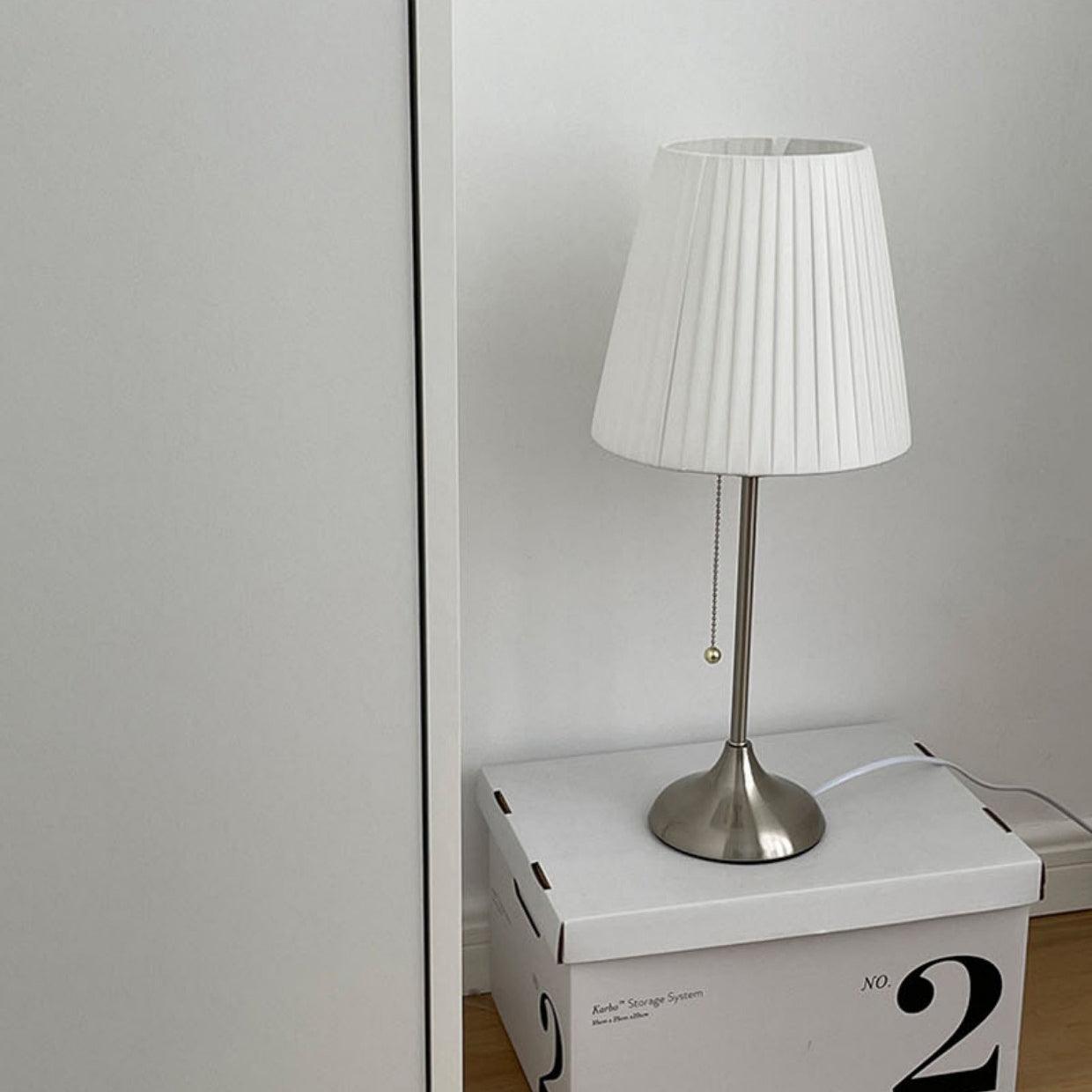 Arstid Table Lamp - Blowlighting