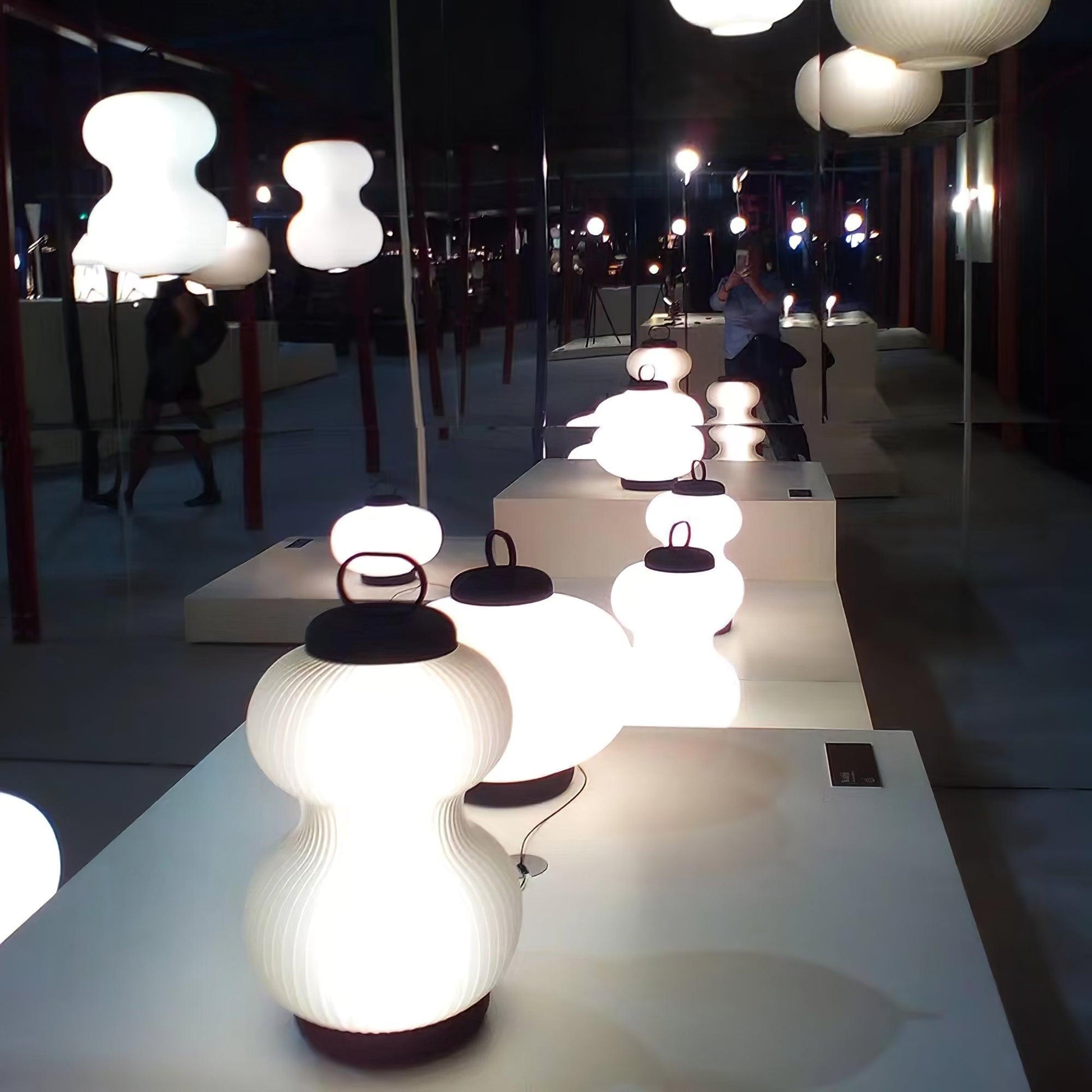 Jacob Modern Metal Pendant Light - Blowlighting