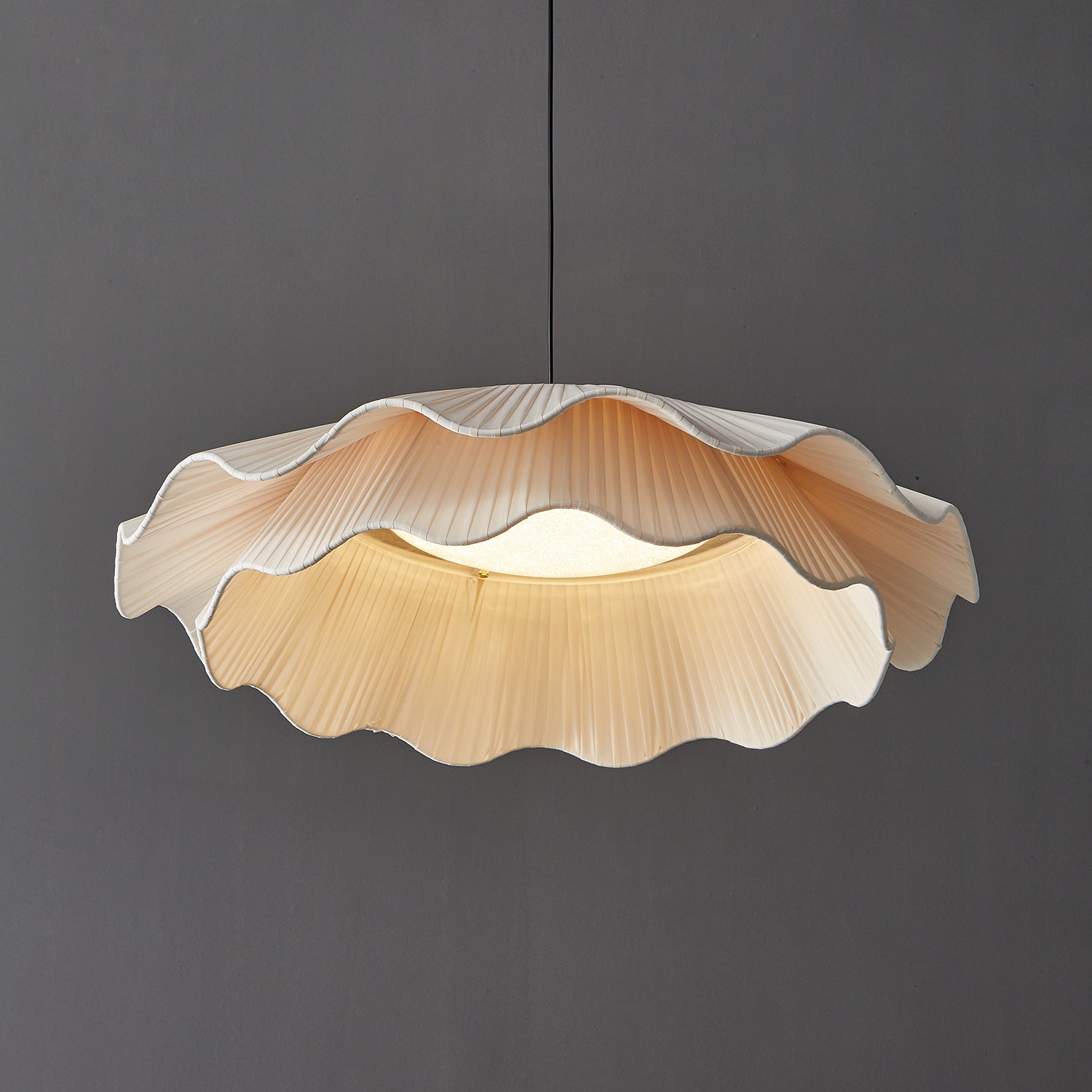 Arwen Fabric Wave Pendant Lamp - Blowlighting