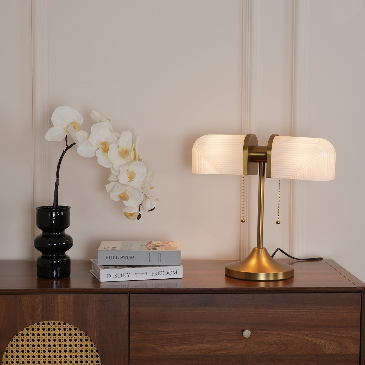Ashby Table Lamp - Blowlighting