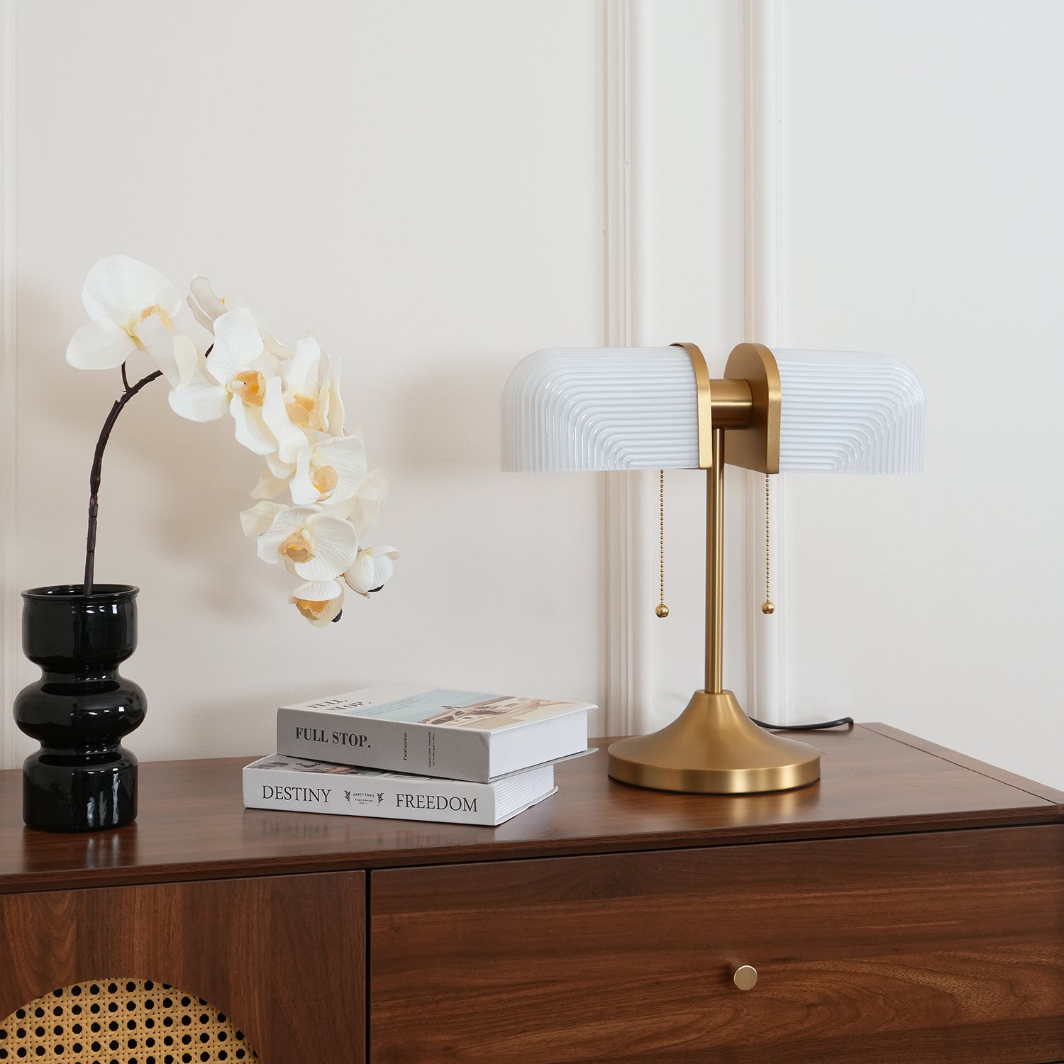 Ashby Table Lamp - Blowlighting
