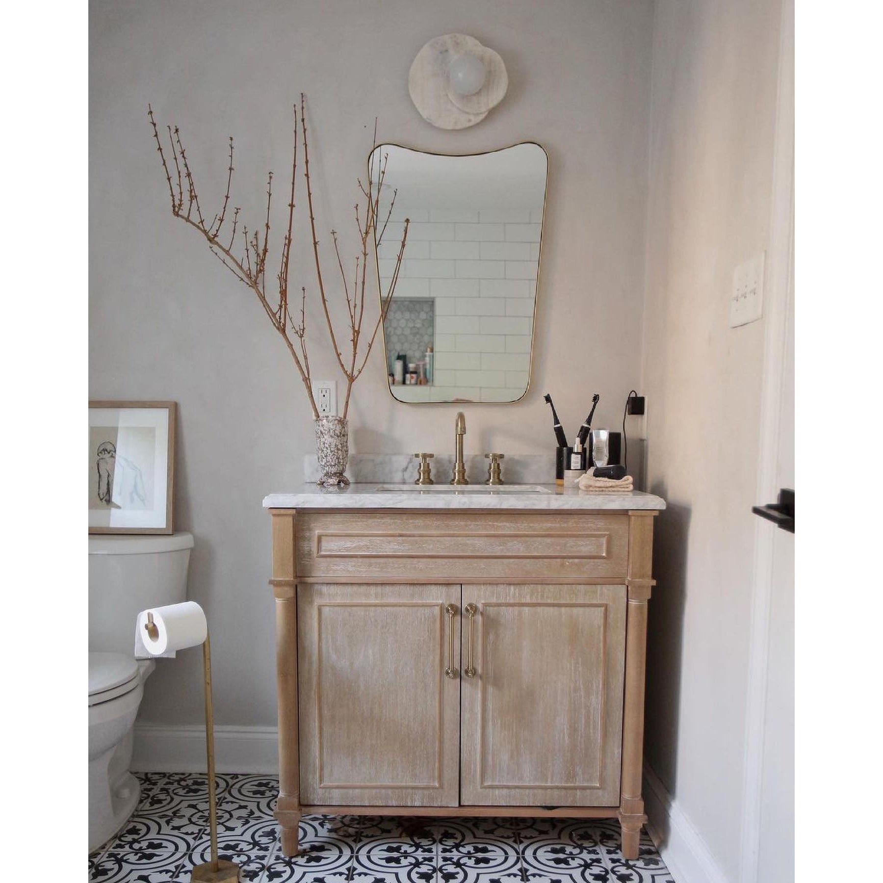 Alorarae Organic Alabaster Wall Light - Blowlighting