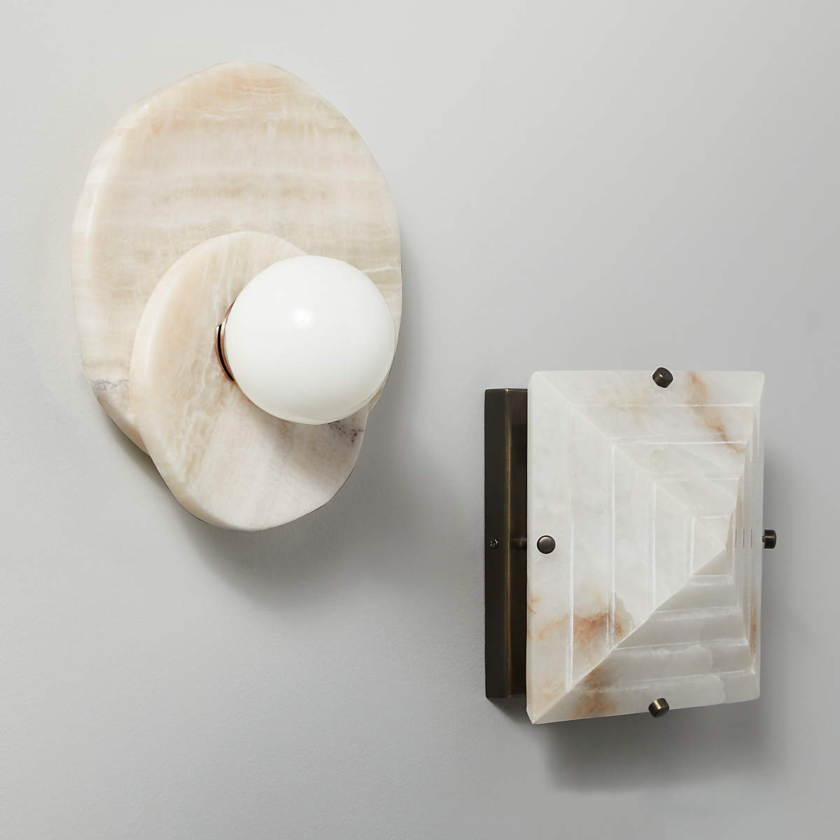 Alorarae Organic Alabaster Wall Light - Blowlighting