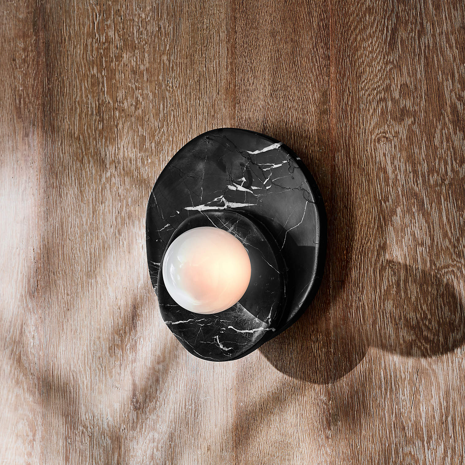 Alorarae Organic Alabaster Wall Light - Blowlighting