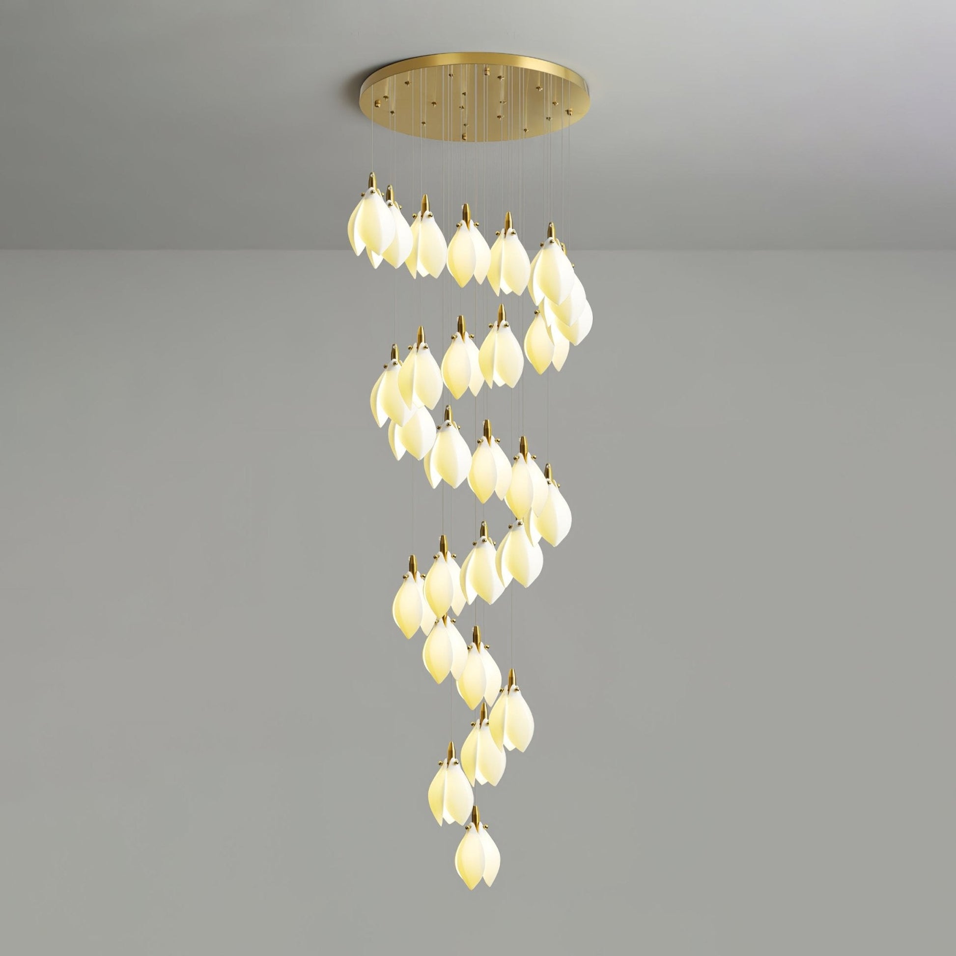 Caphayra Floral Ceramic Brass Chandelier - Blowlighting