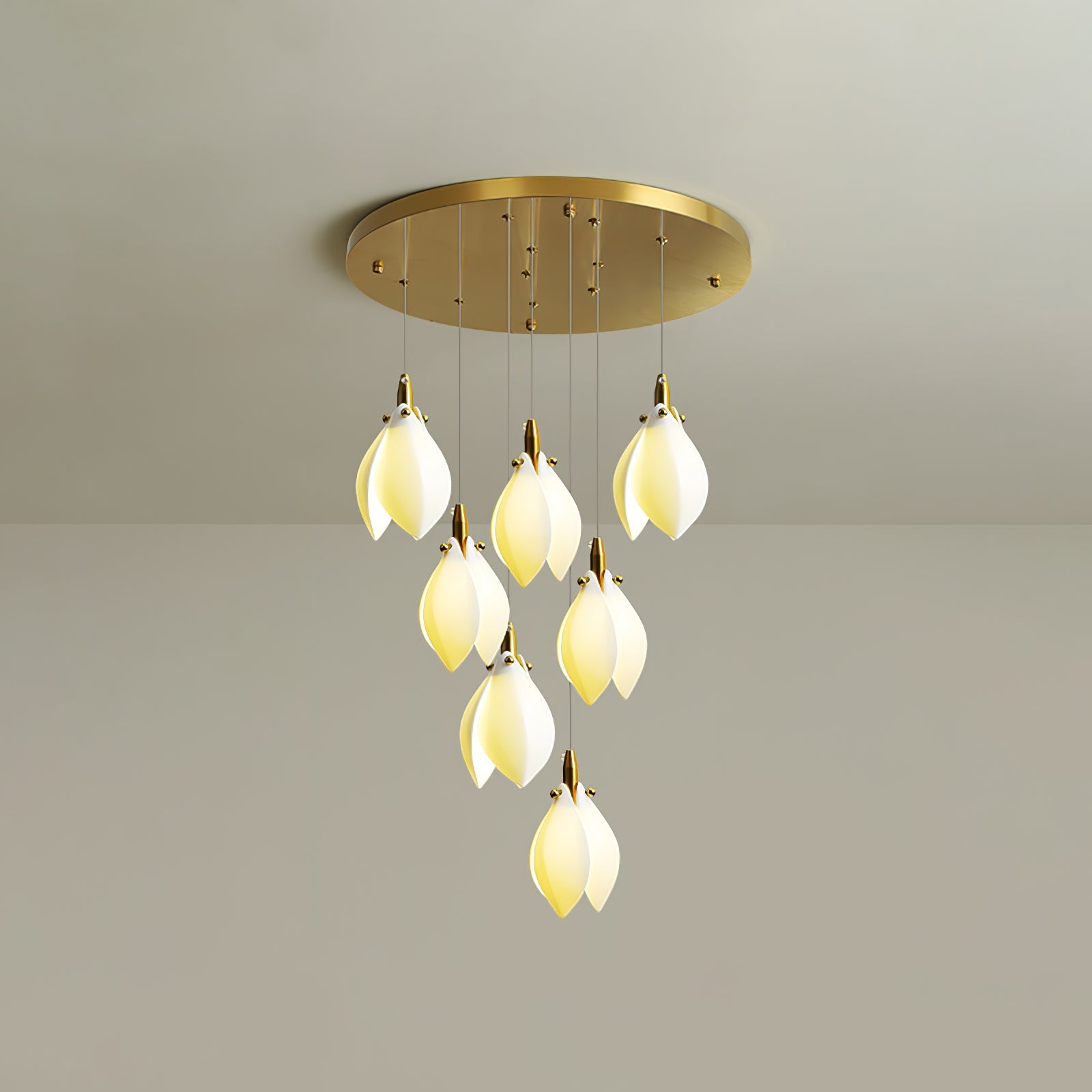 Caphayra Floral Ceramic Brass Chandelier - Blowlighting