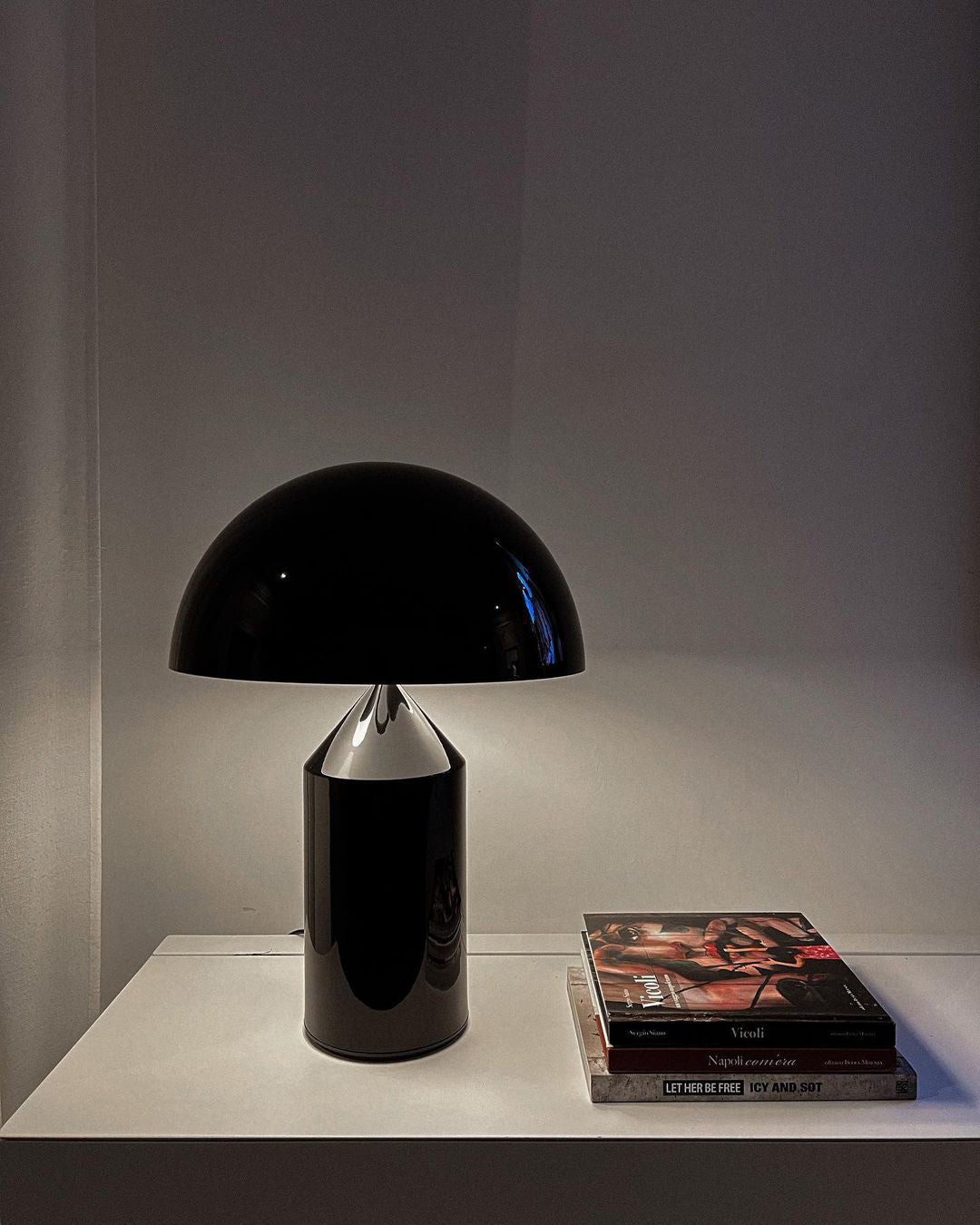 Atollo Table Lamp - Blowlighting