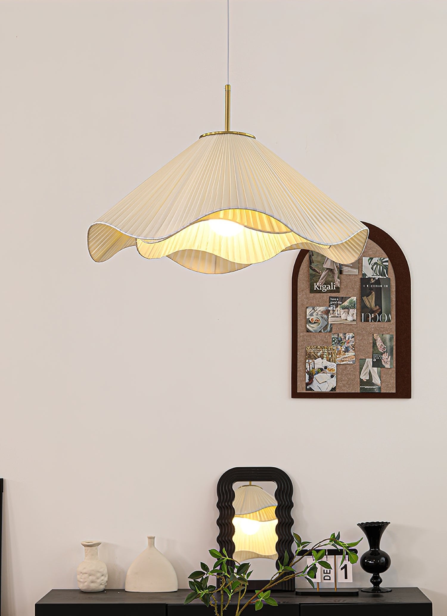 Elara Pendant Light - Blowlighting