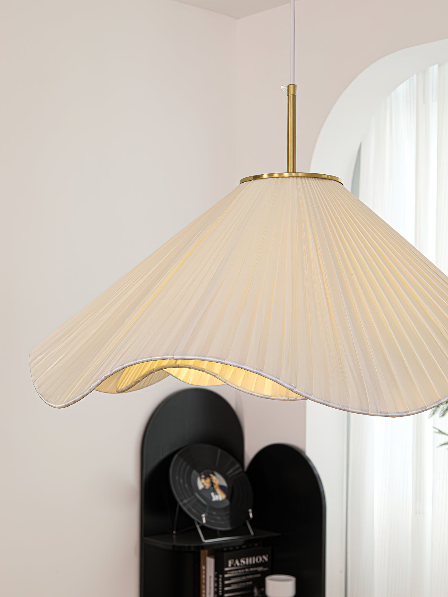 Elara Pendant Light - Blowlighting