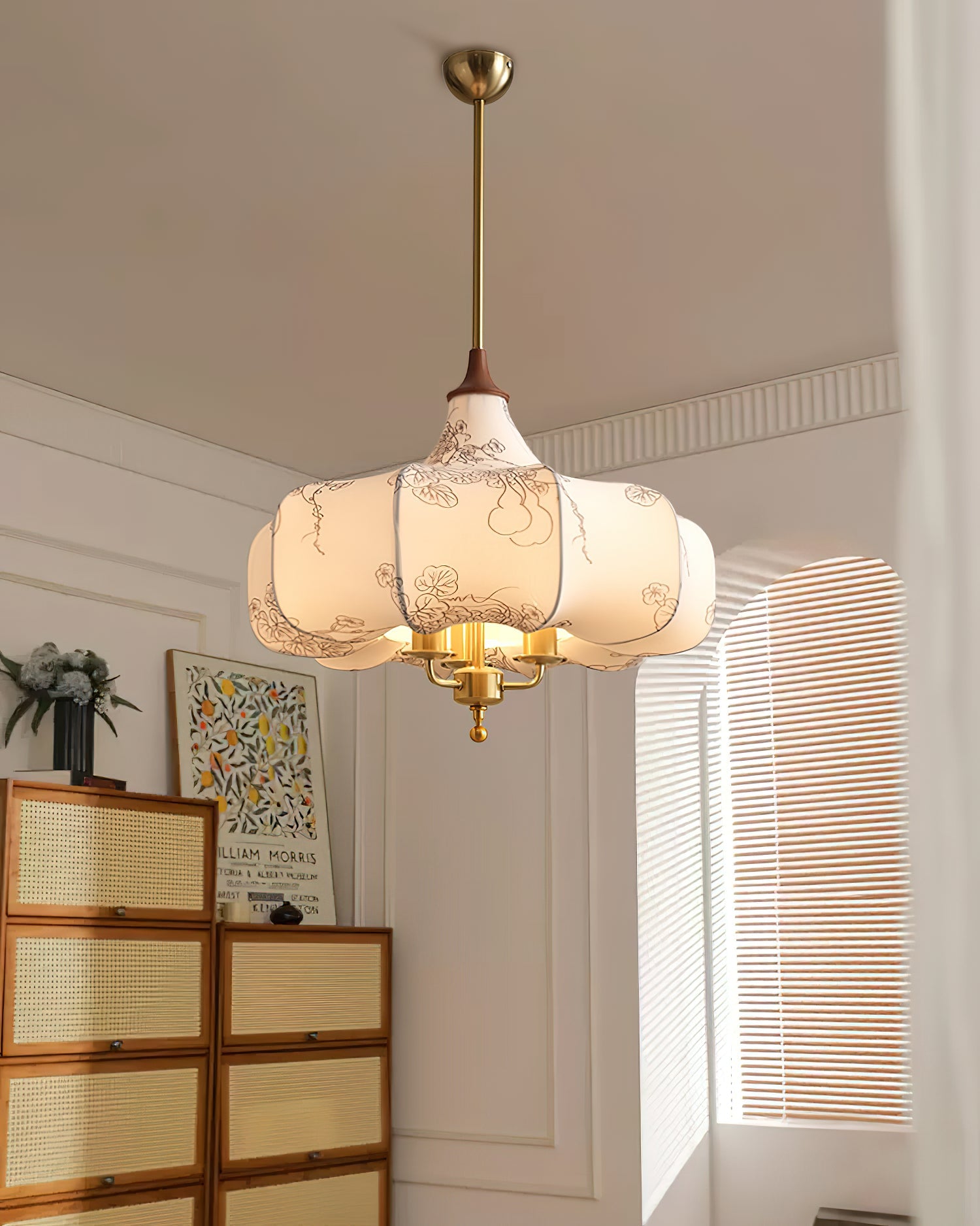 Aurora Bloom Pendant Light - Blowlighting