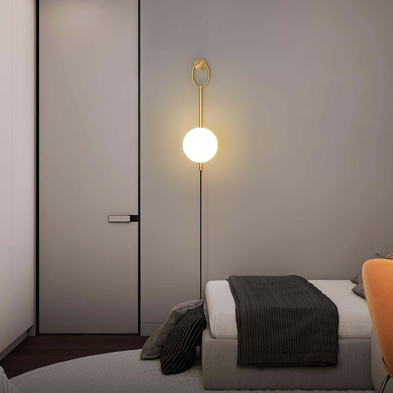 Ballon Brass Wall Lamp - Blowlighting