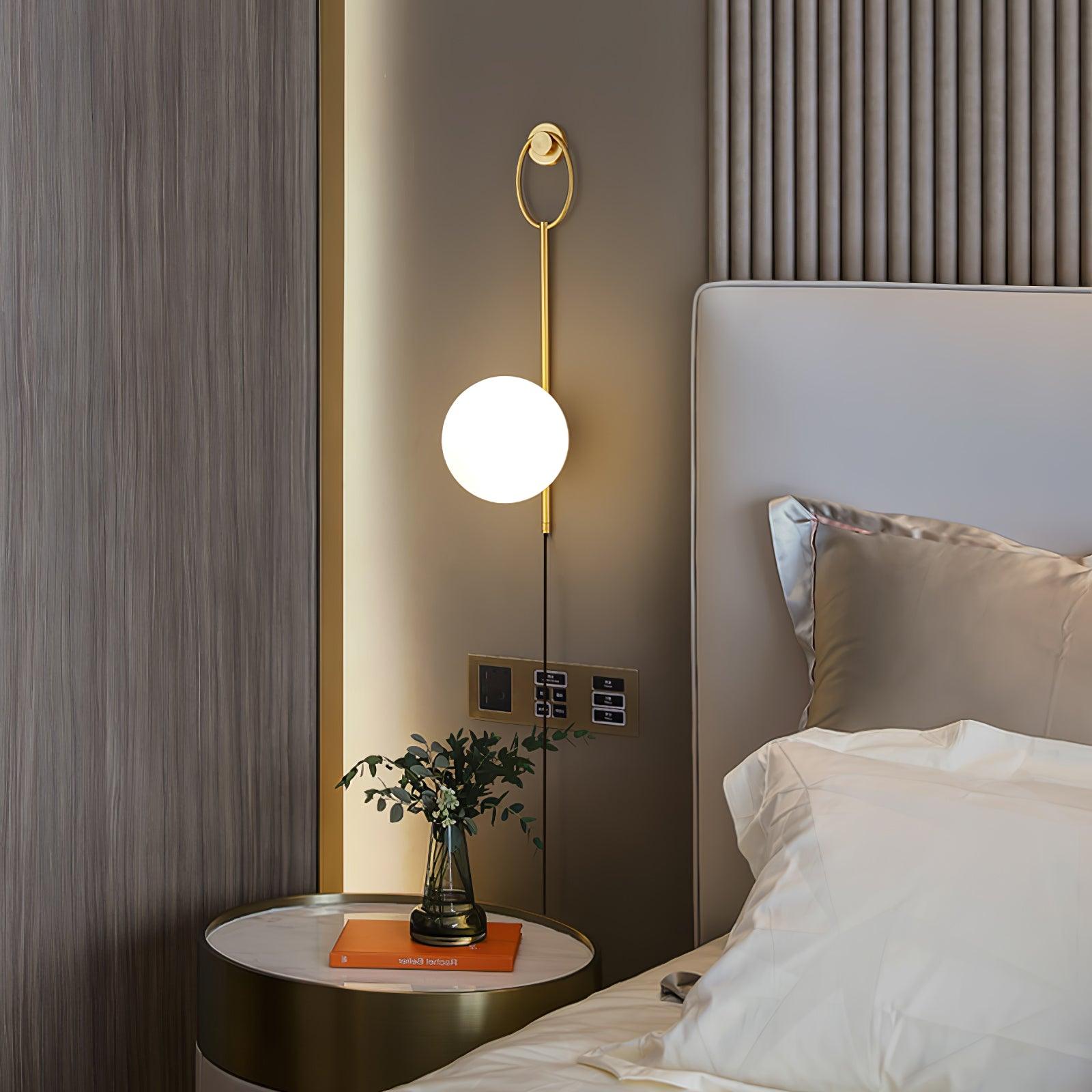 Ballon Brass Wall Lamp - Blowlighting