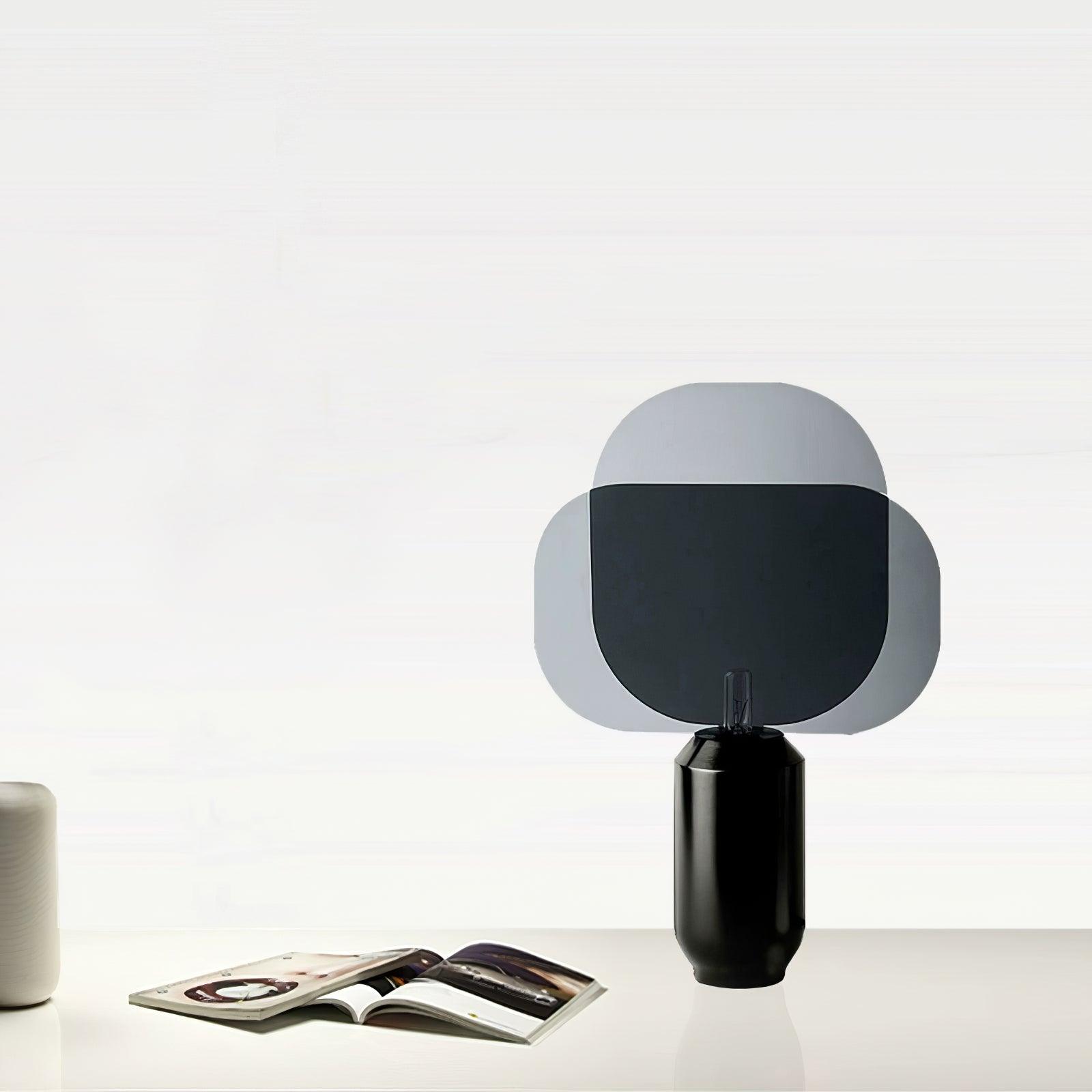 Bery Table Lamp - Blowlighting