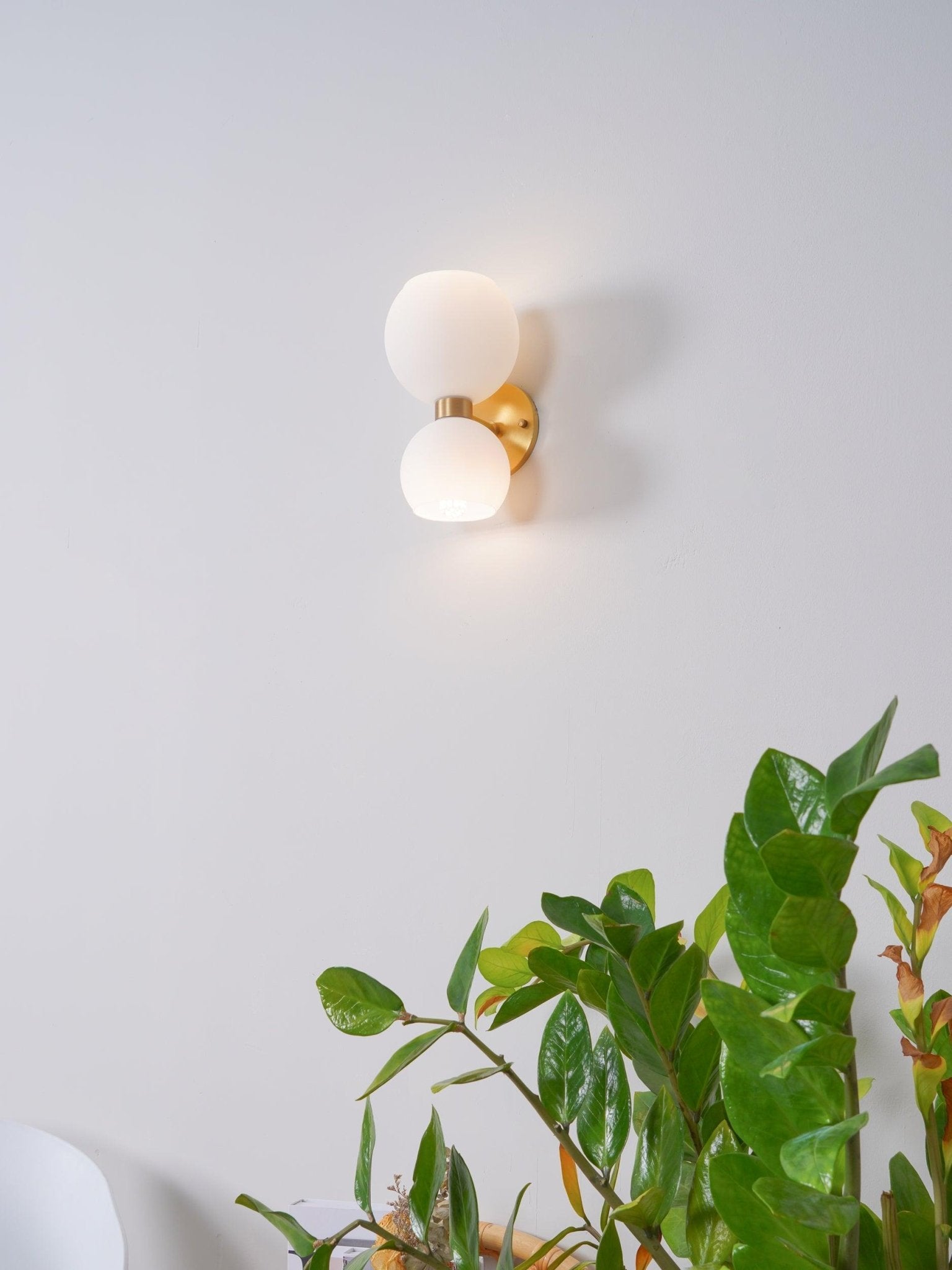 Betty Wall Lamp - Blowlighting
