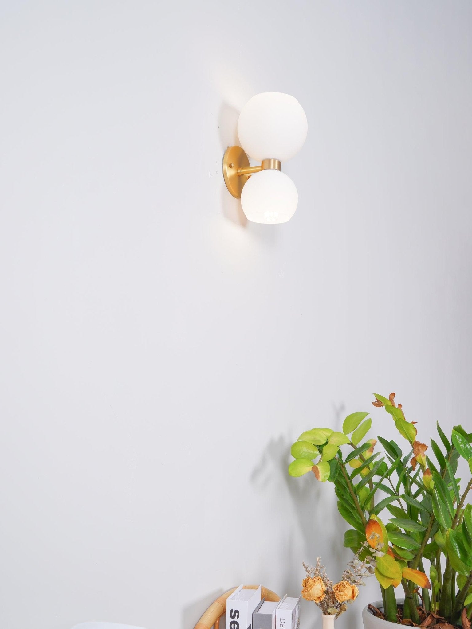 Betty Wall Lamp - Blowlighting