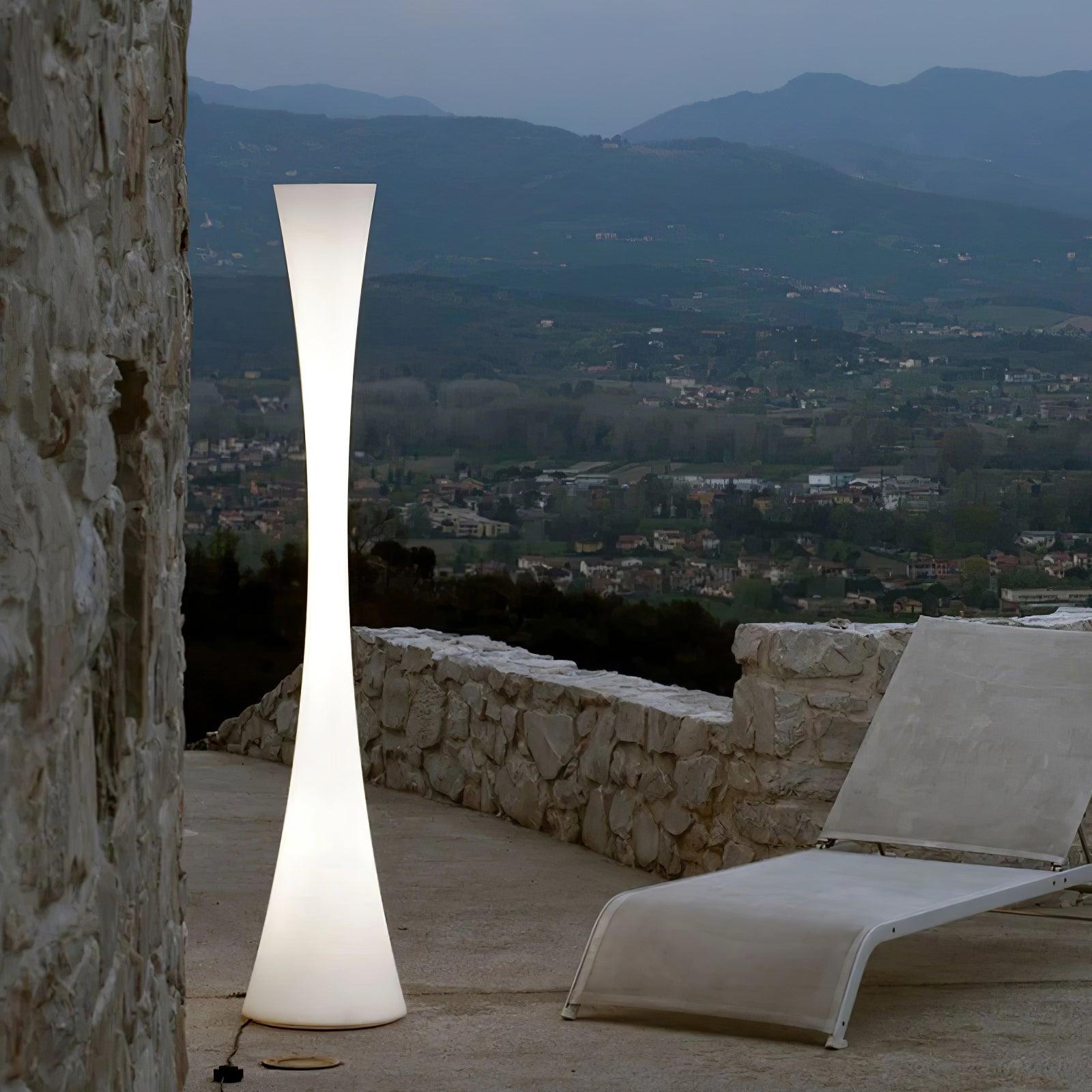 Biconica Pol Floor Lamp - Blowlighting