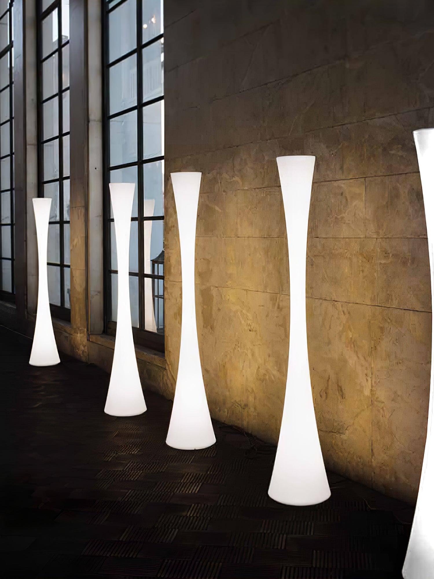 Biconica Pol Floor Lamp - Blowlighting