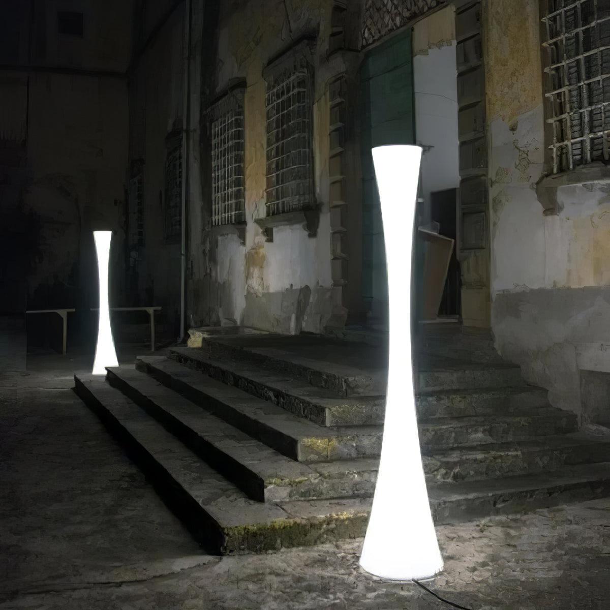 Biconica Pol Floor Lamp - Blowlighting
