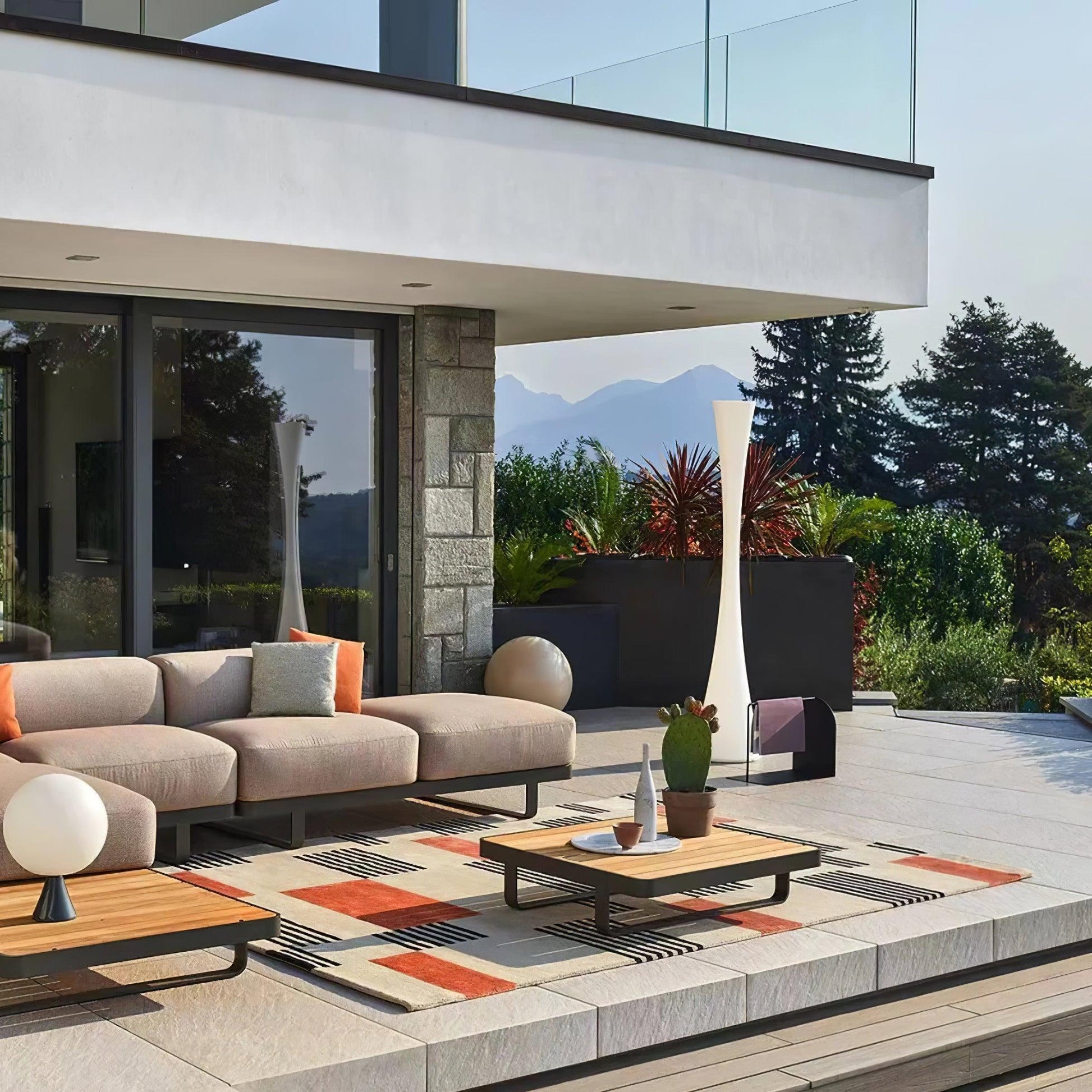 Biconica Pol Floor Lamp - Blowlighting