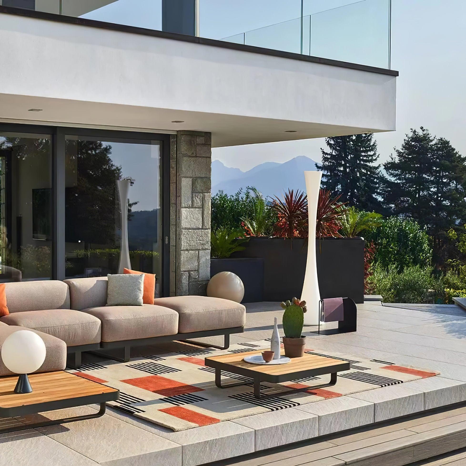 Biconica Pol Floor Lamp - Blowlighting