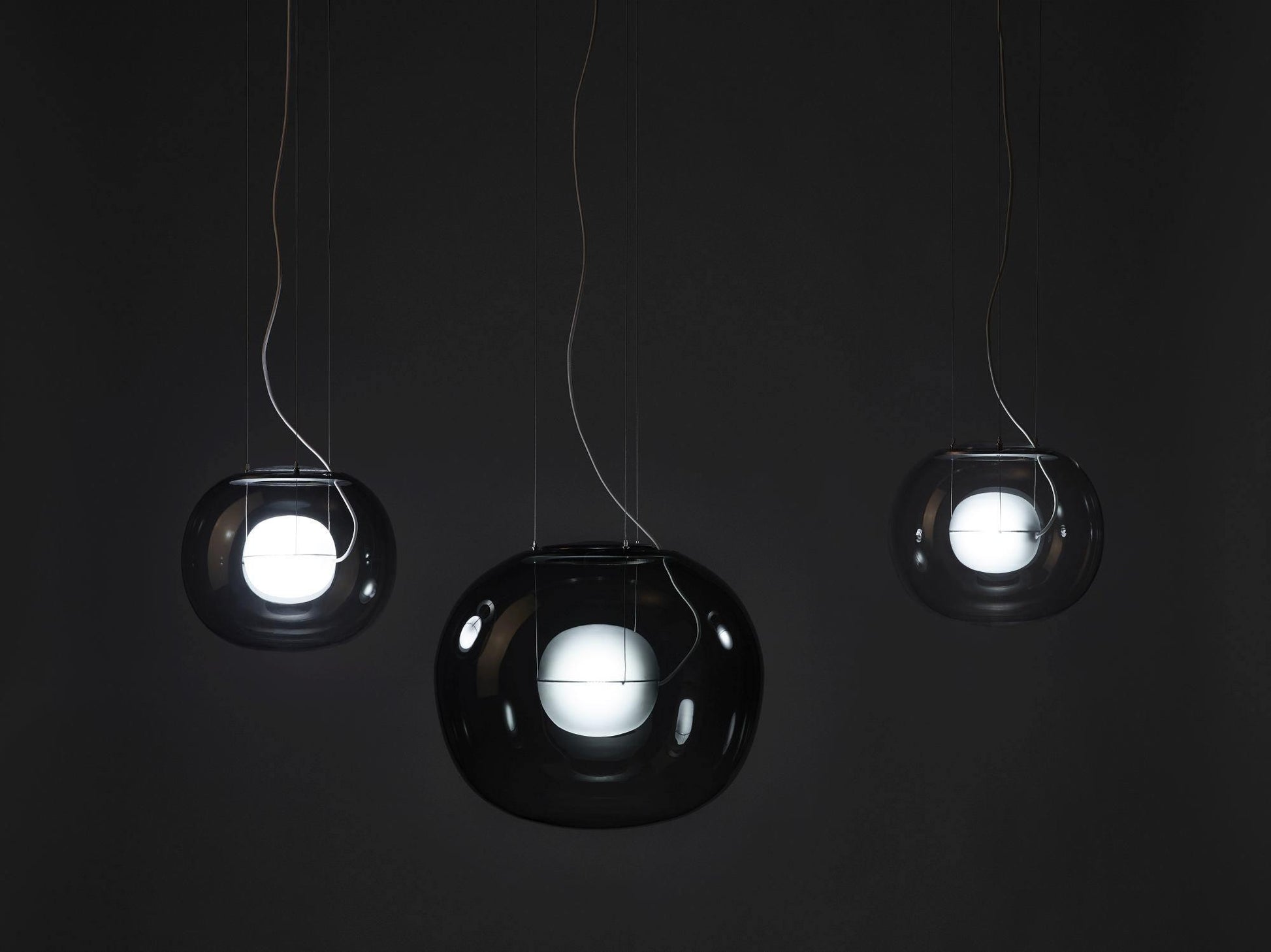 Levita Orb Pendant Light - Blowlighting
