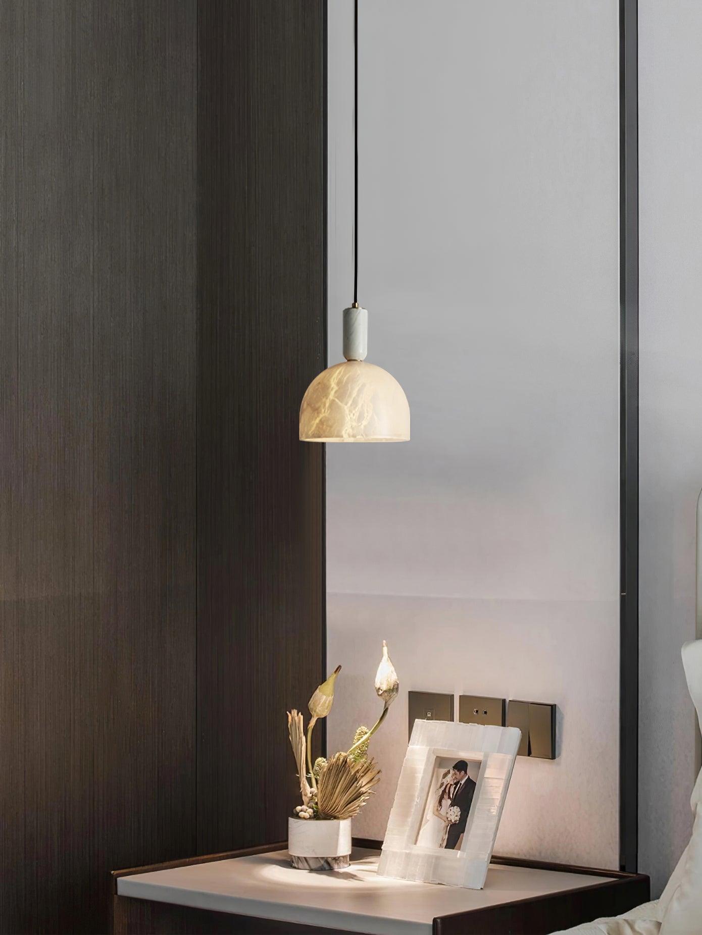 Culiror Minimalist Alabaster Pendant Light - Blowlighting